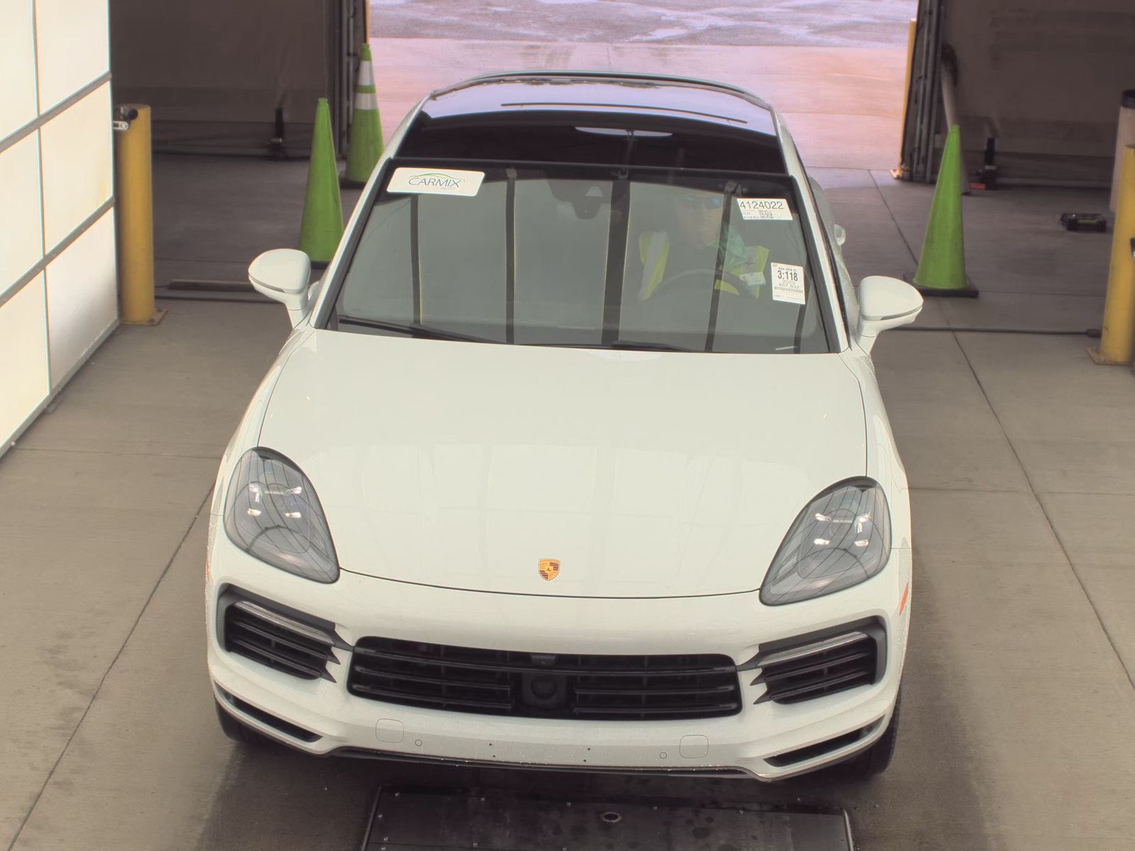 PORSCHE CAYENNE - 3