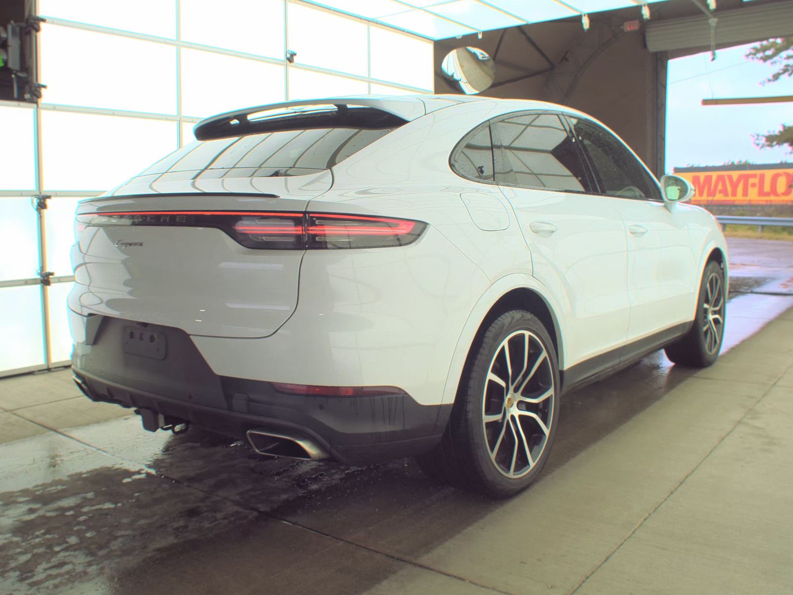 PORSCHE CAYENNE - 6