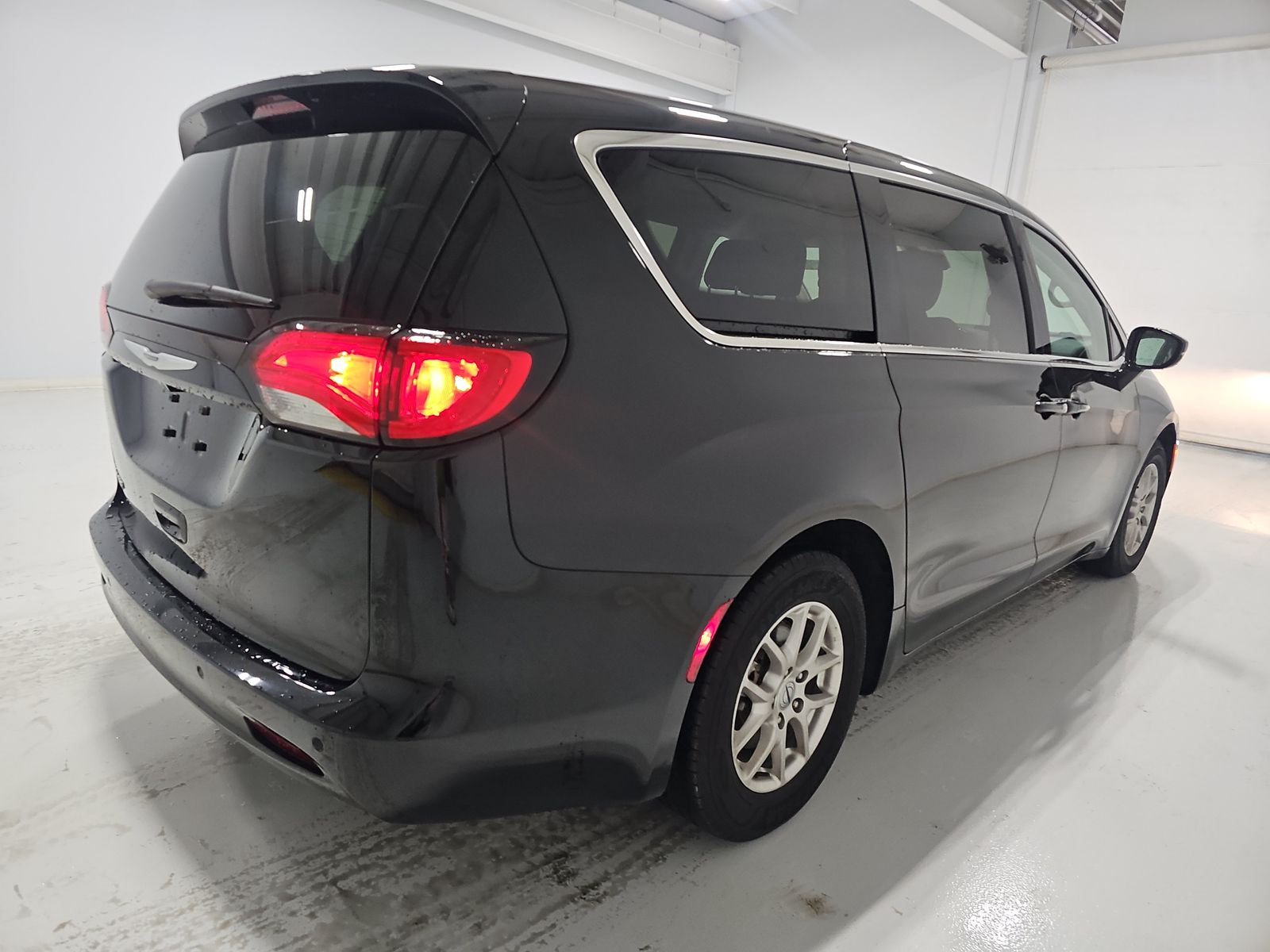 CHRYSLER VOYAGER - 5