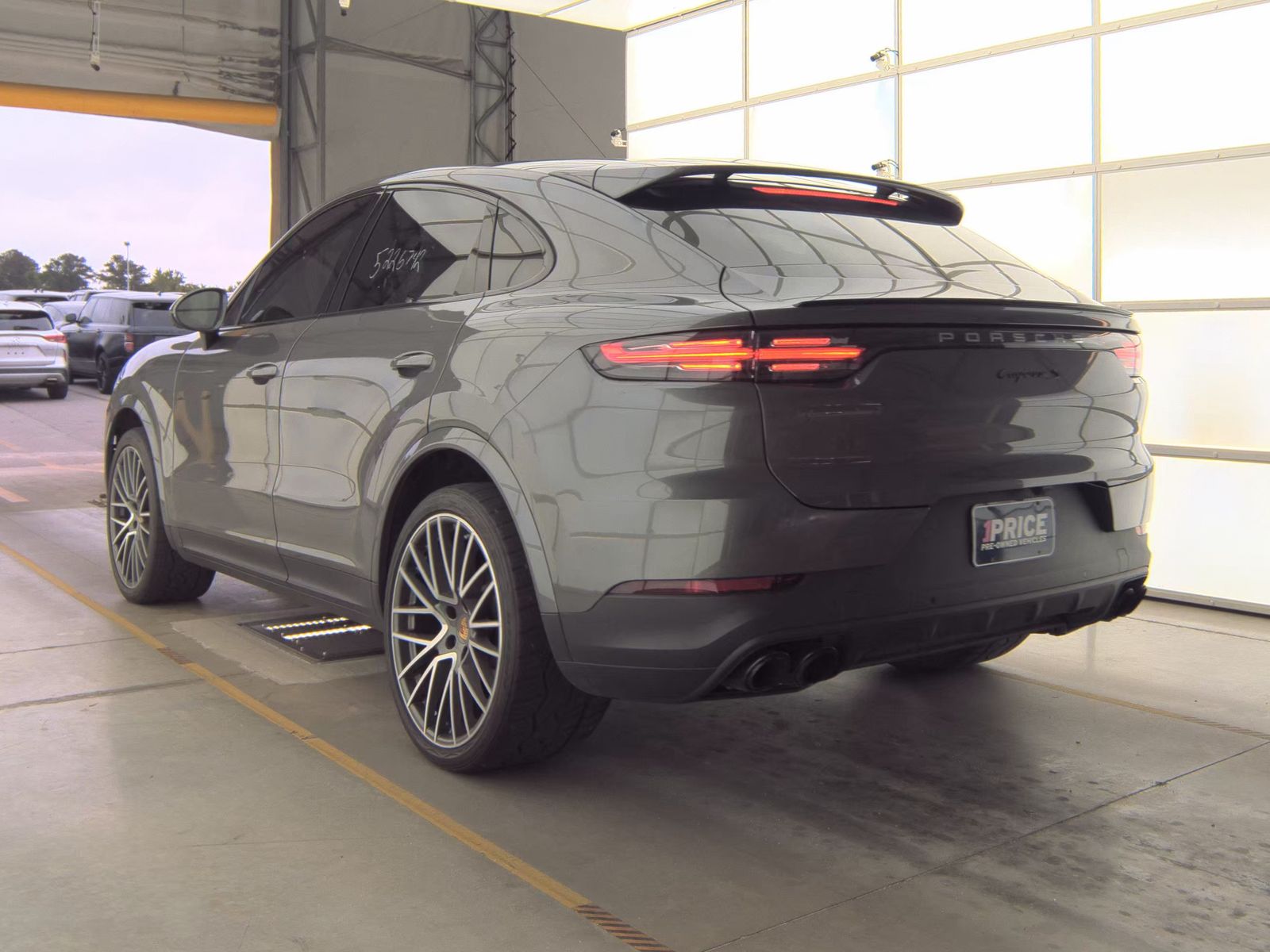 PORSCHE CAYENNE - 7