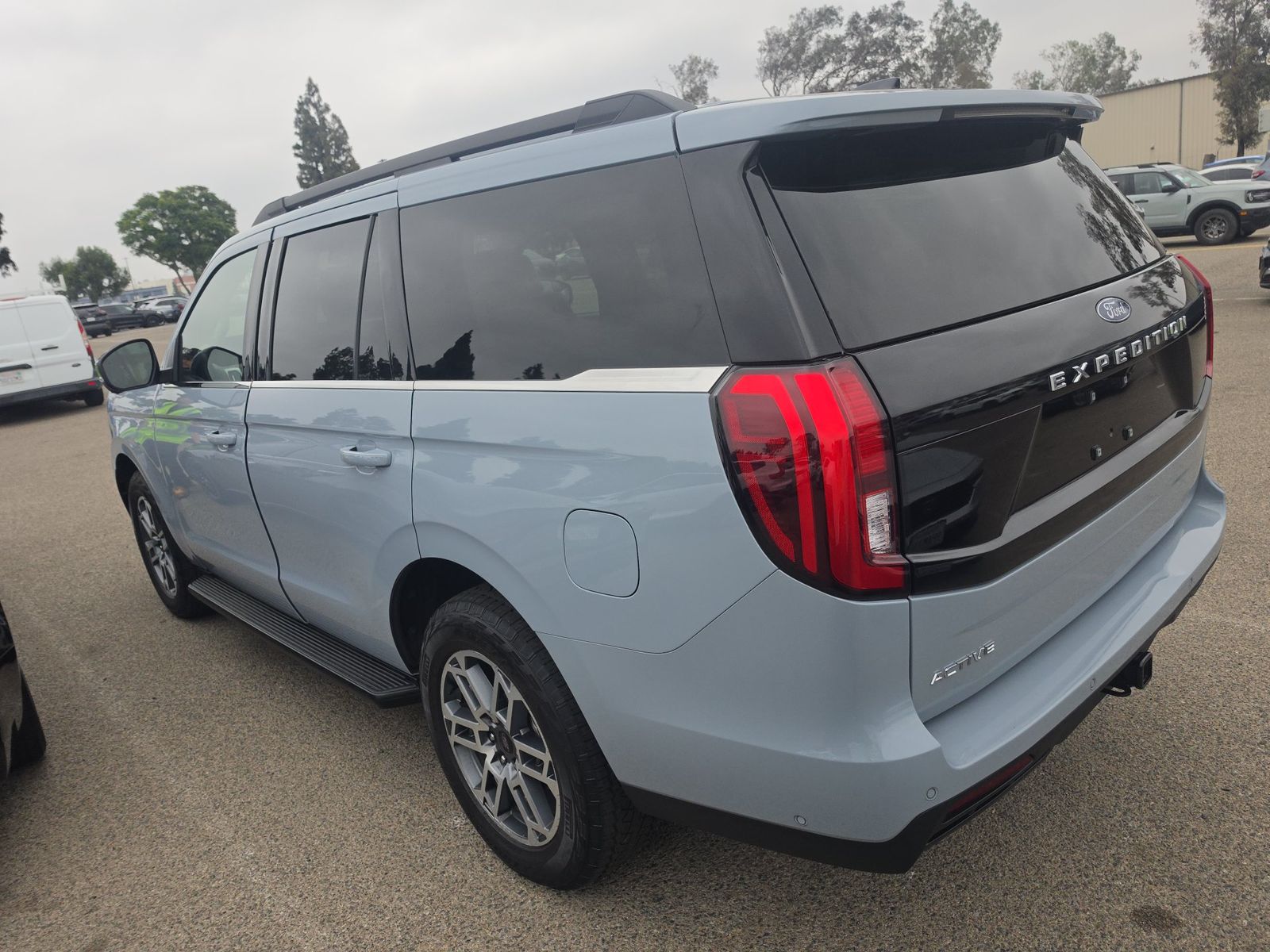 FORD EXPEDITION - 7