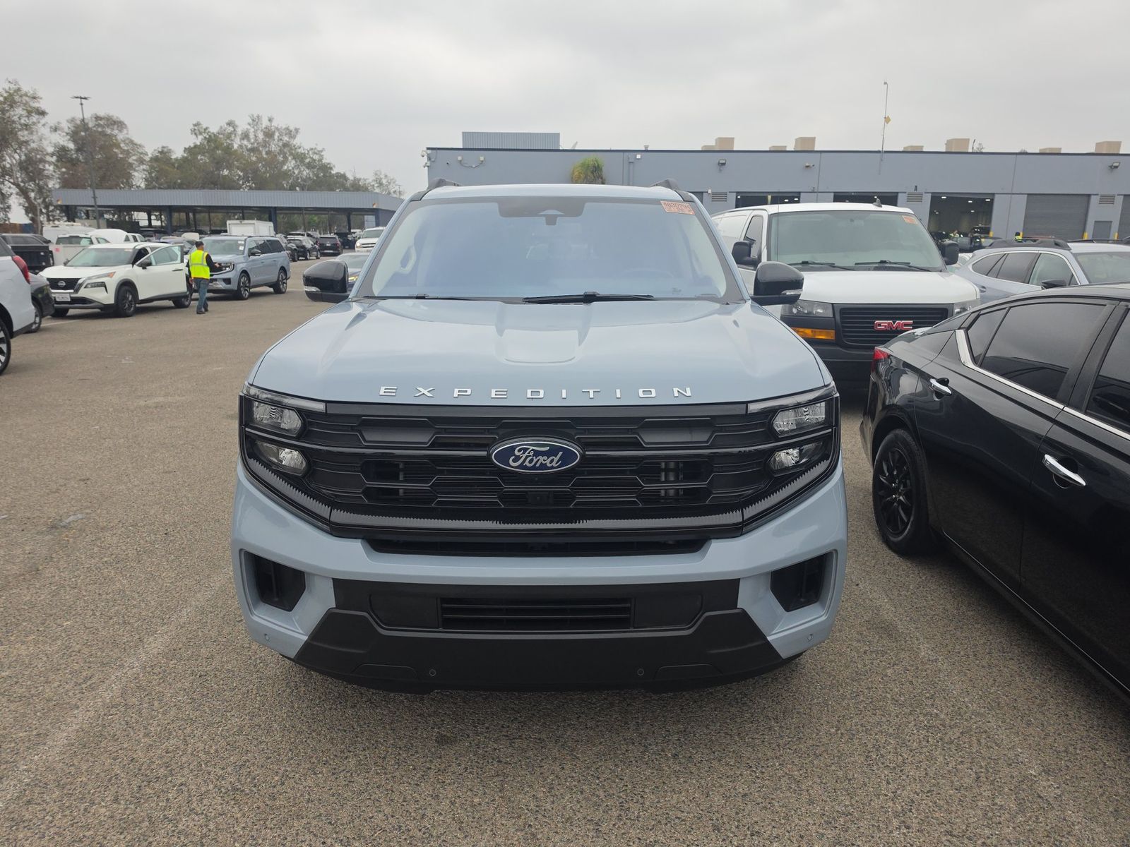 FORD EXPEDITION - 3