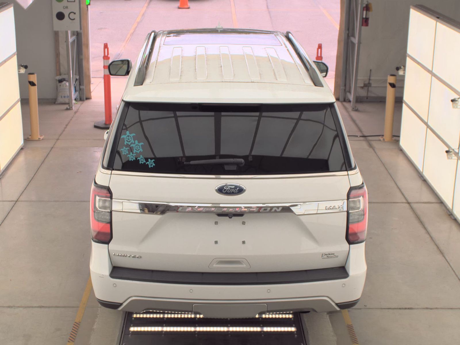 FORD EXPEDITION MAX - 7
