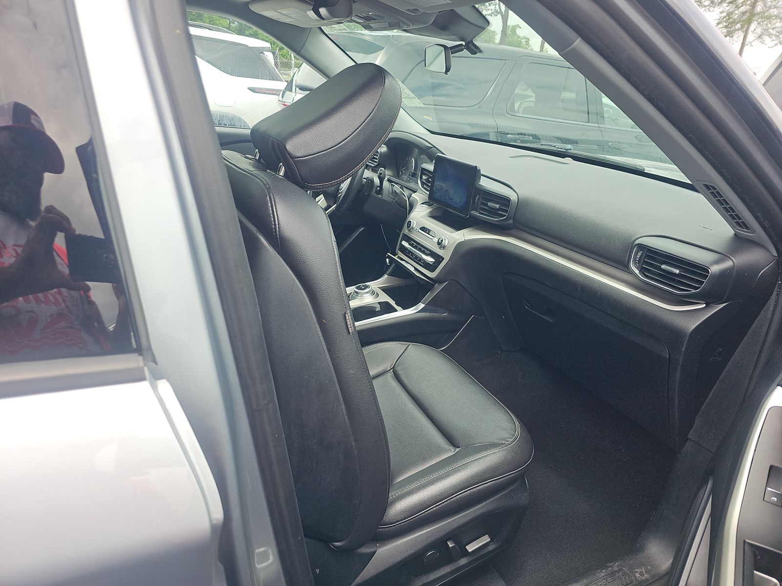 2020 Ford Explorer XLT RWD