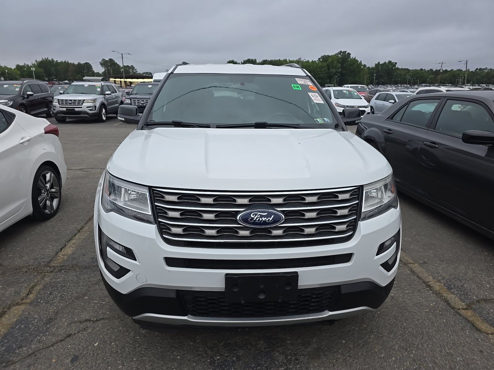 FORD EXPLORER - 3