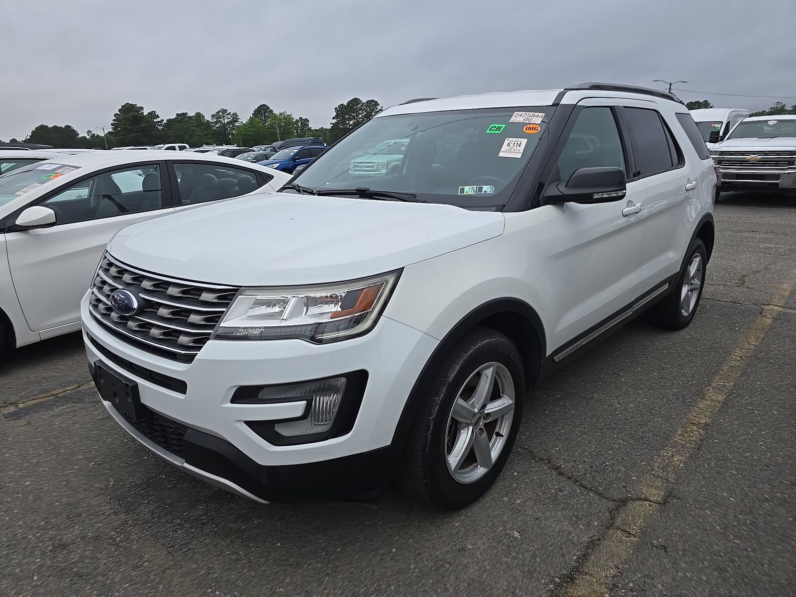 FORD EXPLORER - 1