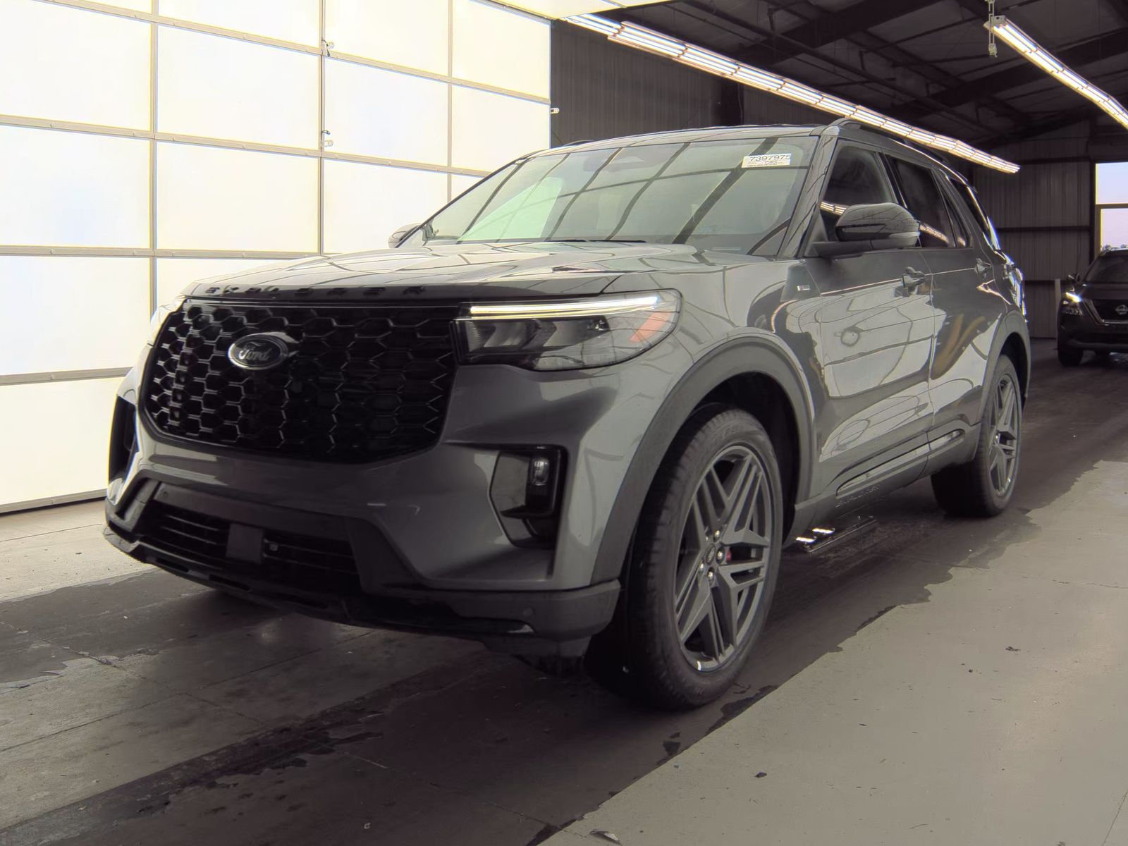 FORD EXPLORER - 1