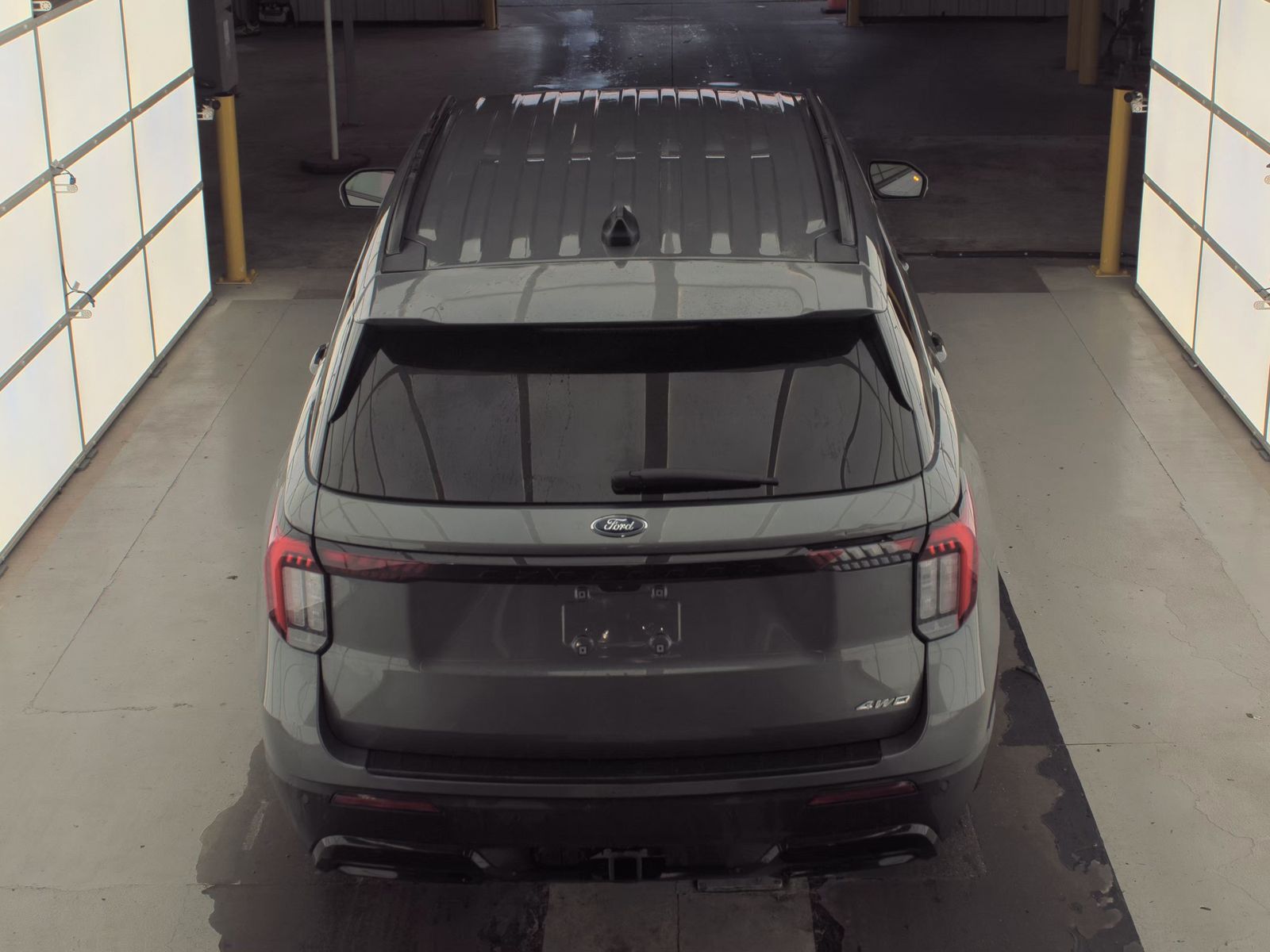 FORD EXPLORER - 7