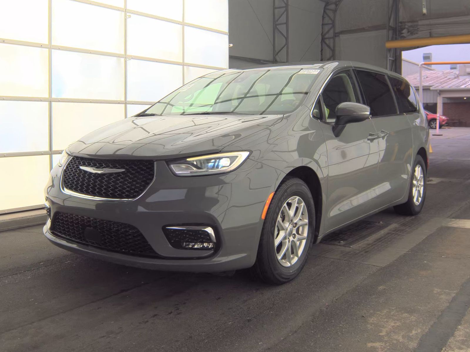 2023 Chrysler Pacifica Touring L FWD