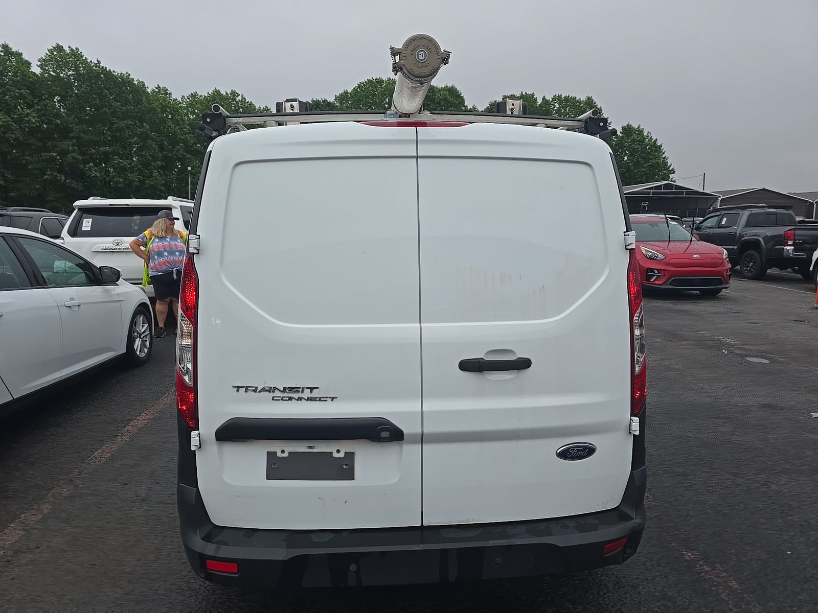 FORD TRANSIT CONNECT - 6