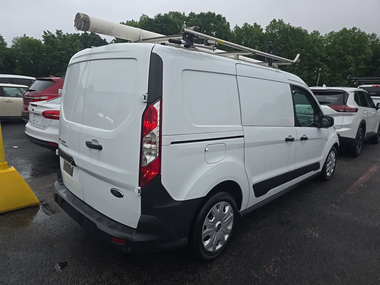 FORD TRANSIT CONNECT - 5