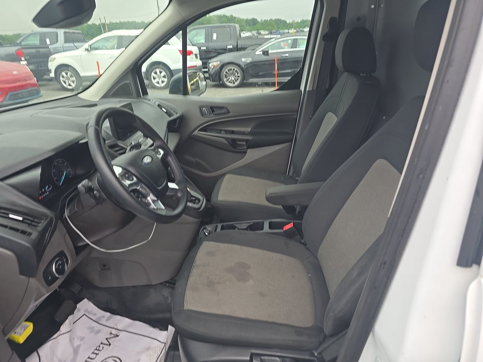 FORD TRANSIT CONNECT - 8