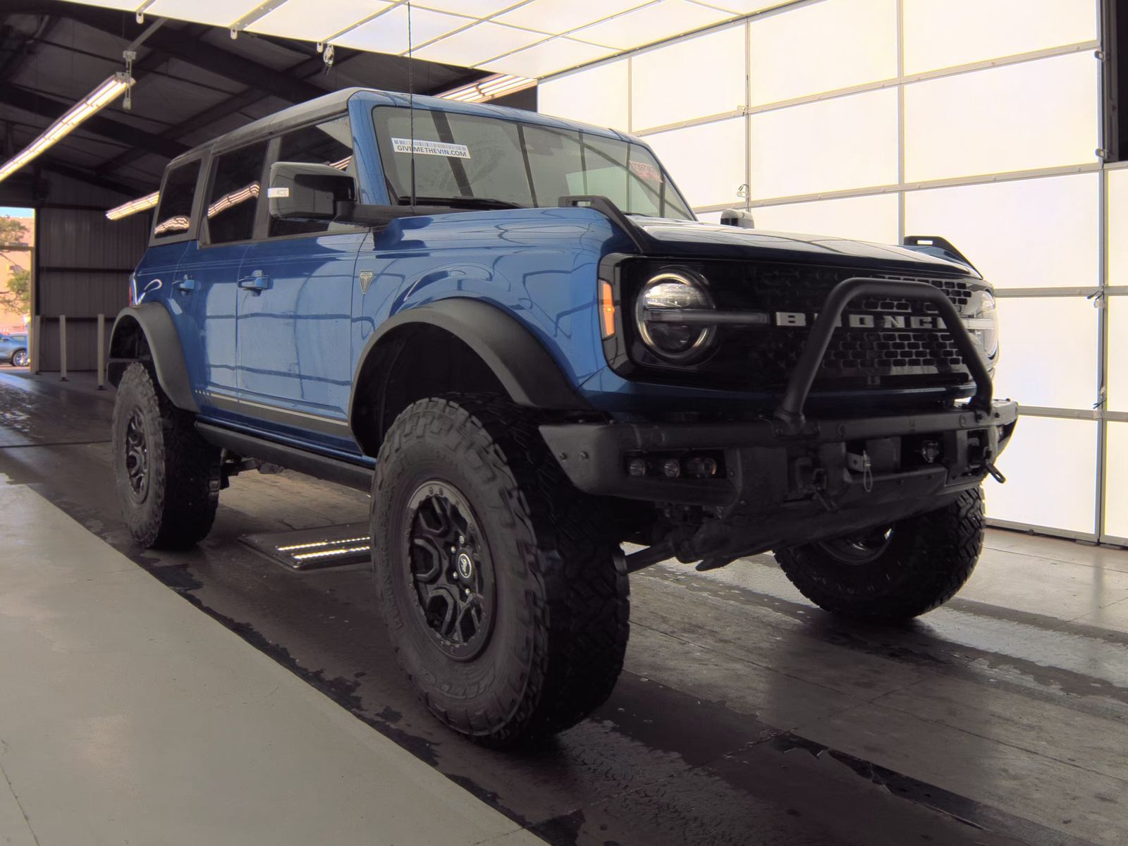 FORD BRONCO - 5