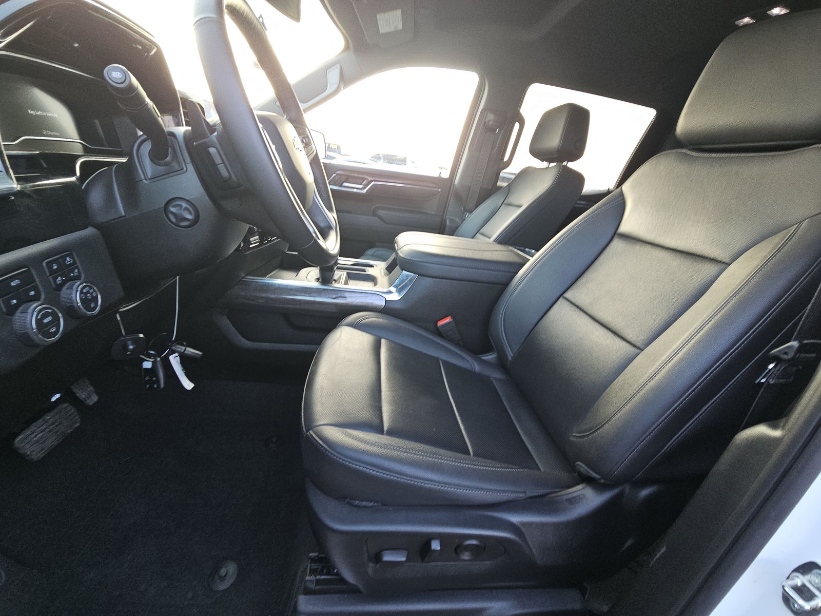2023 Chevrolet Silverado 1500 LTZ AWD