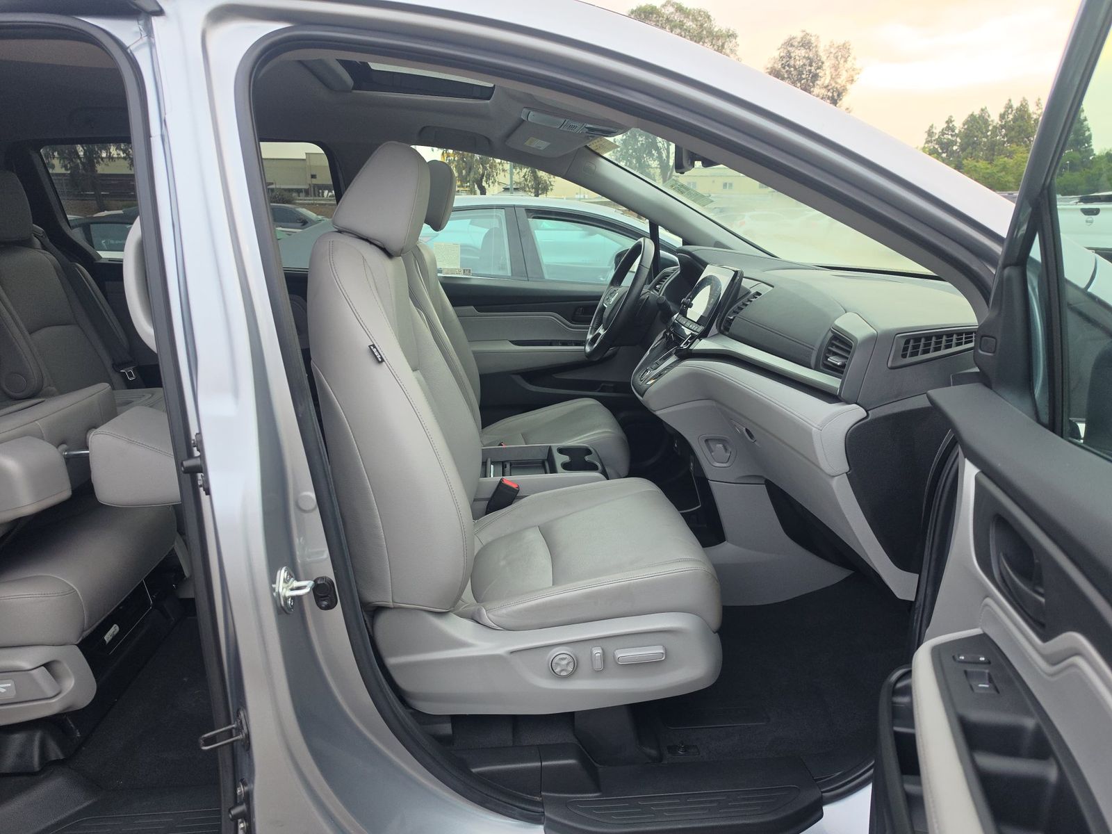 2024 Honda Odyssey EX-L FWD