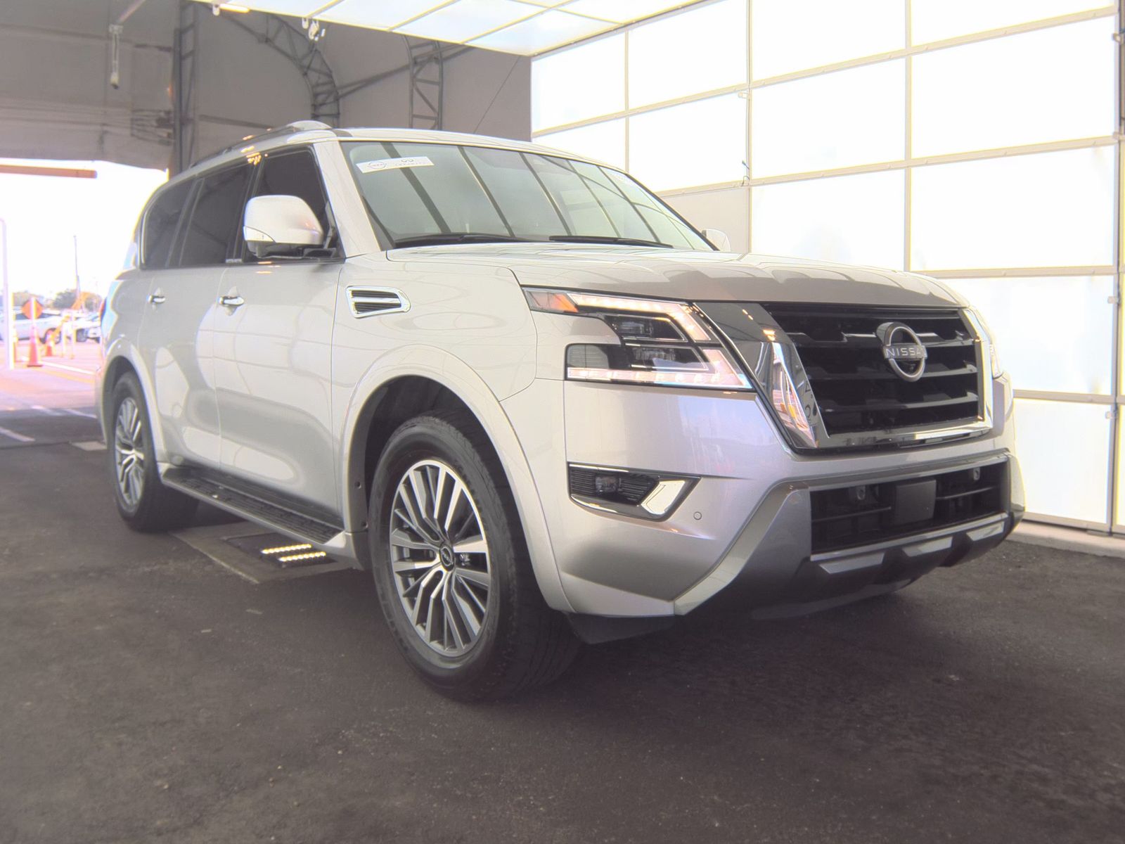 NISSAN ARMADA - 5