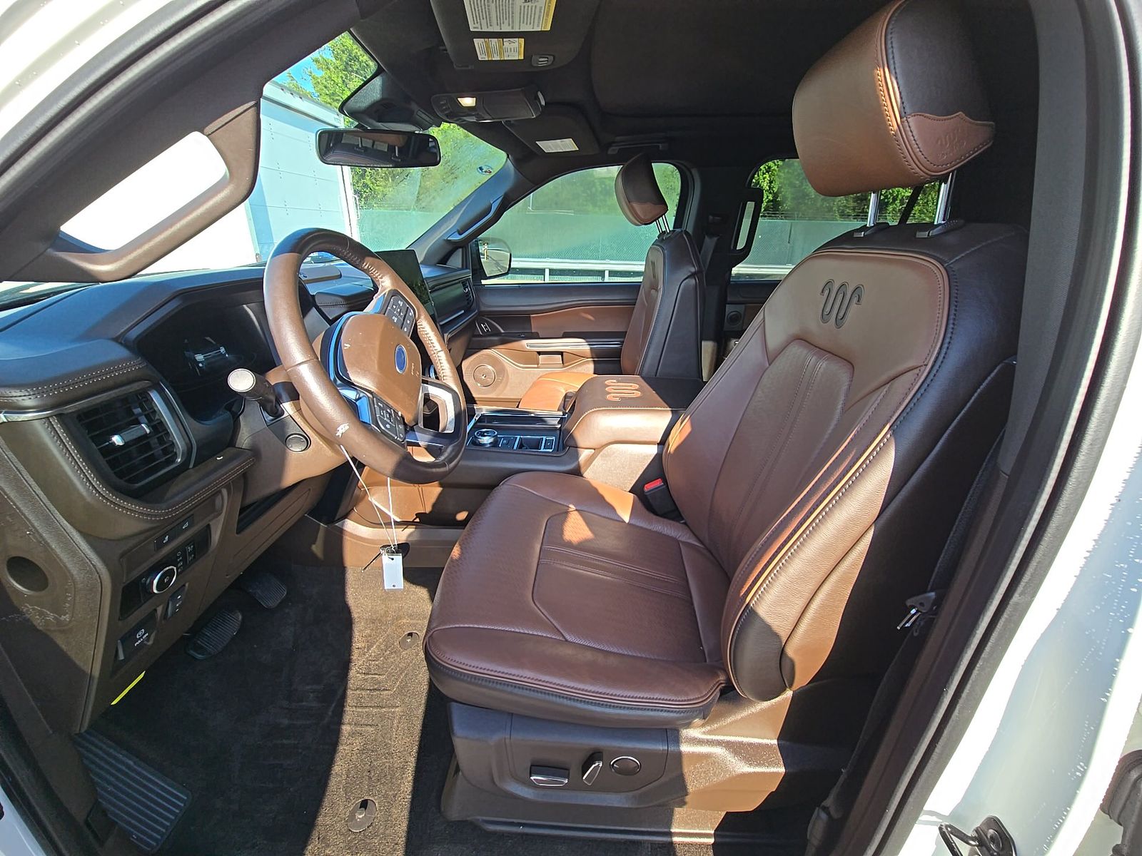 FORD EXPEDITION - 1