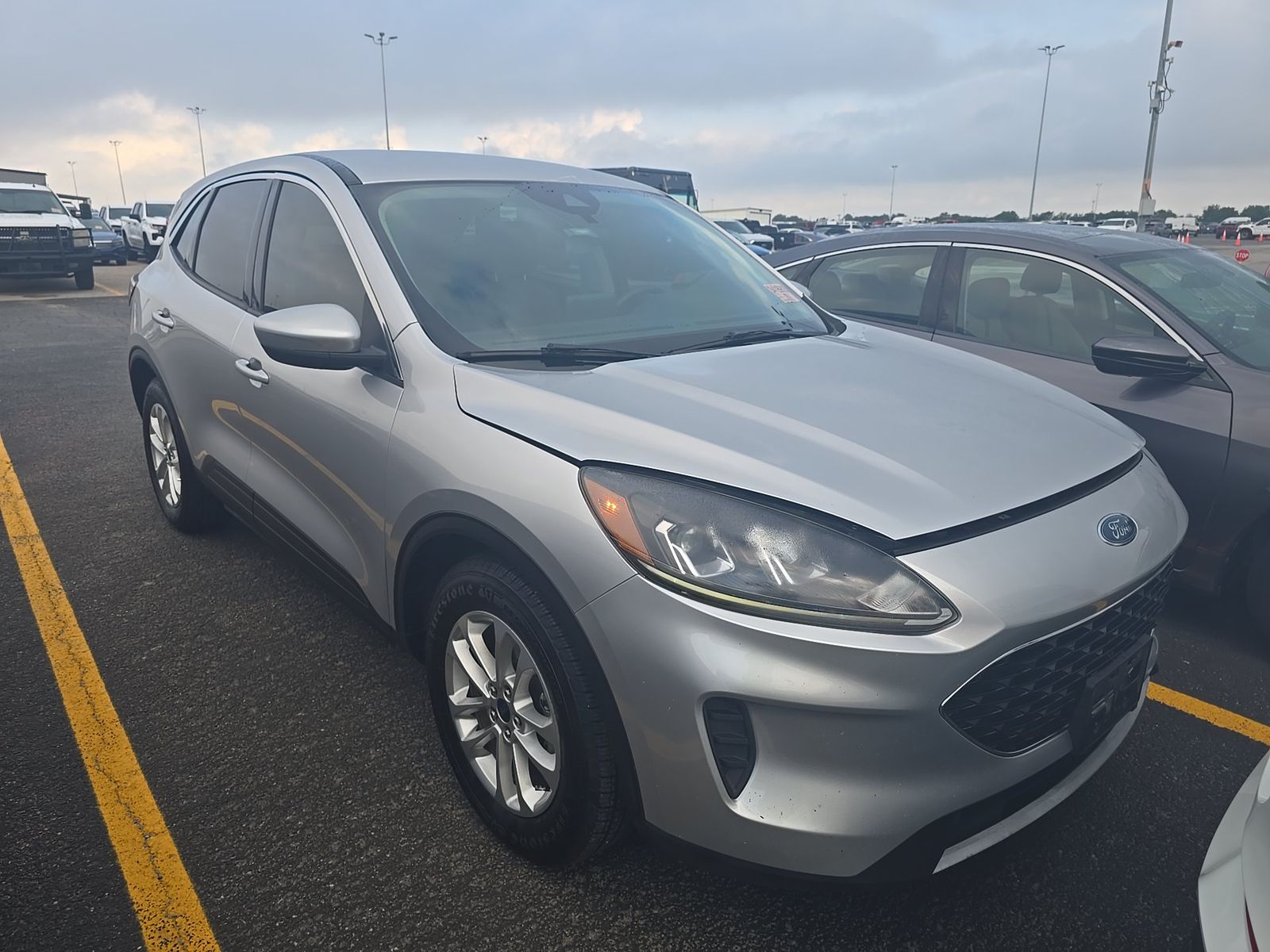 FORD ESCAPE - 4