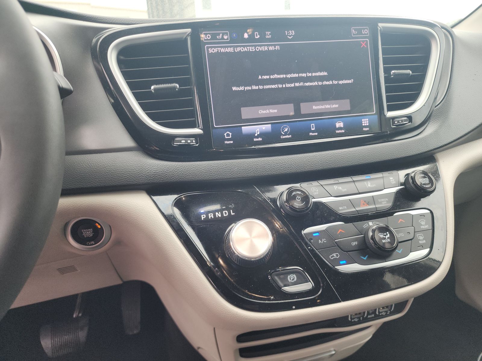 2024 Chrysler Pacifica Touring L FWD