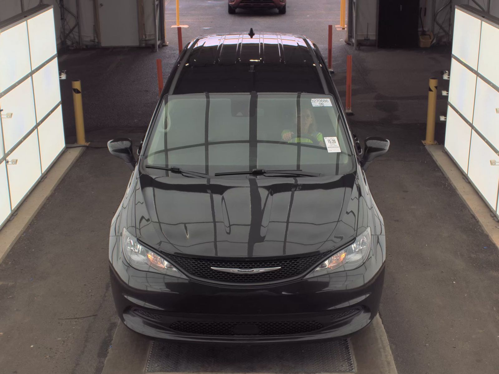 CHRYSLER VOYAGER - 3