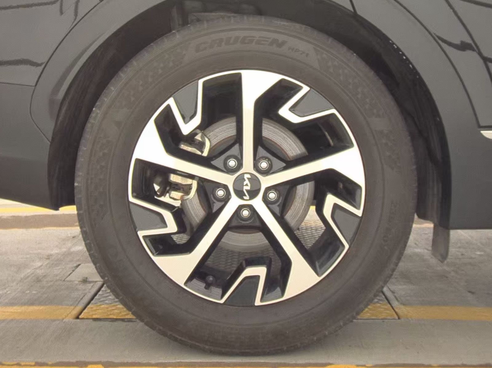 2025 Kia Sportage EX FWD