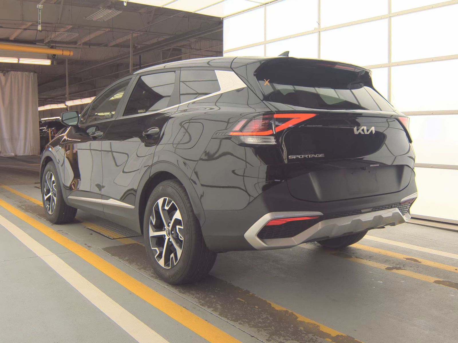 2025 Kia Sportage EX FWD