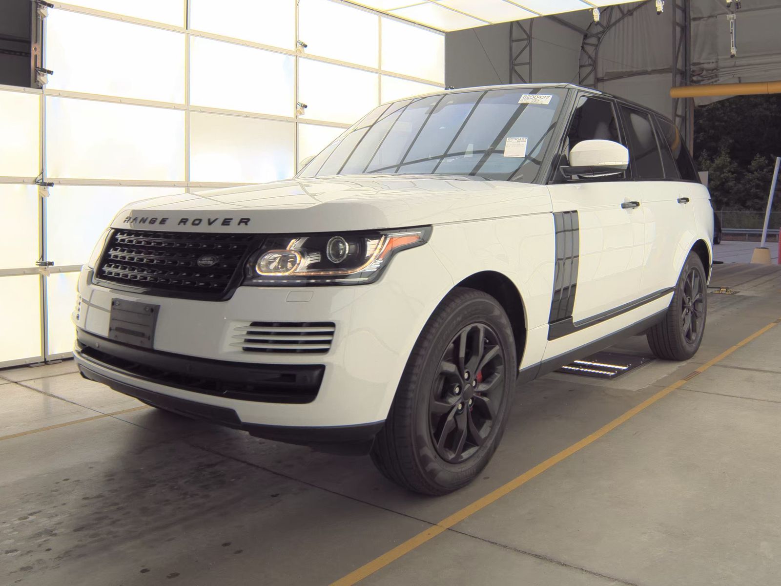 LAND ROVER RANGE ROVER - 1