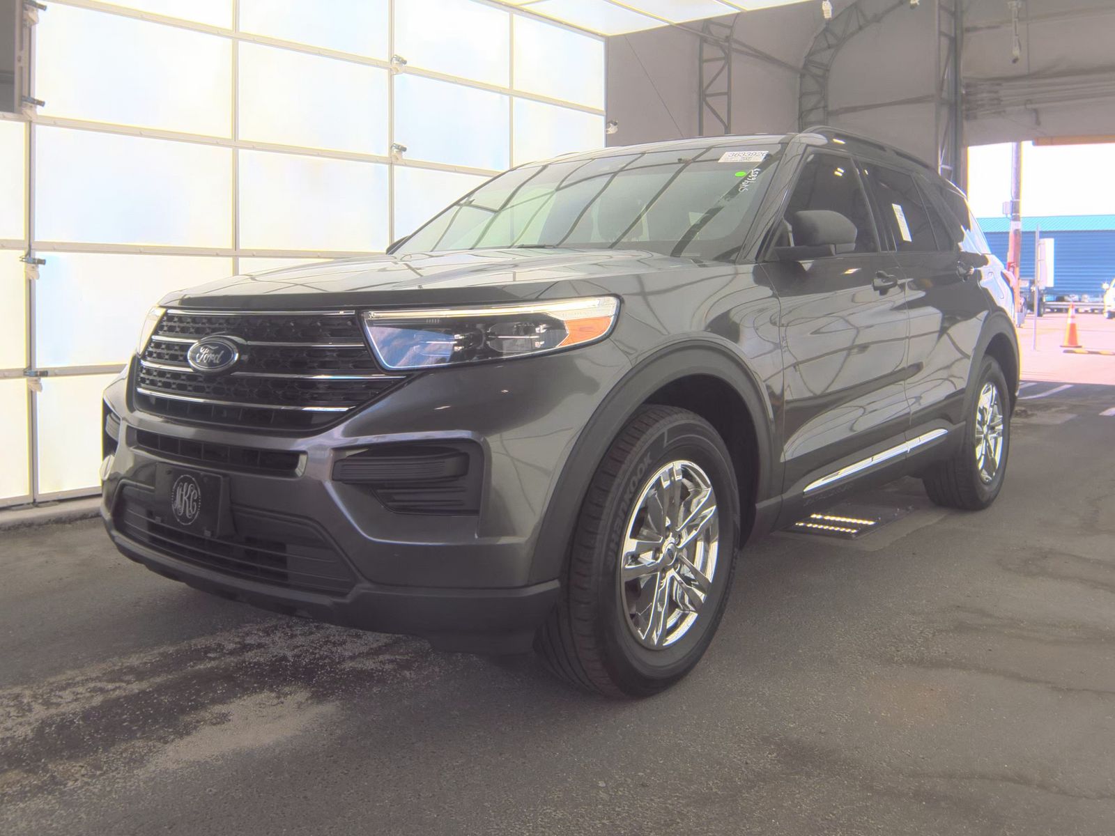 FORD EXPLORER - 1