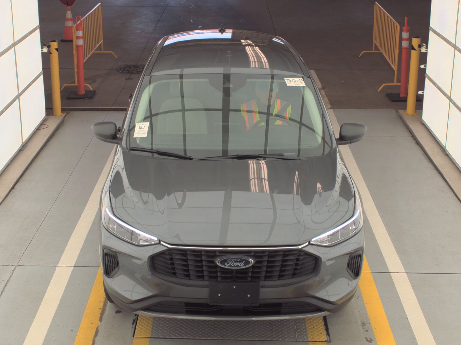 FORD ESCAPE - 3