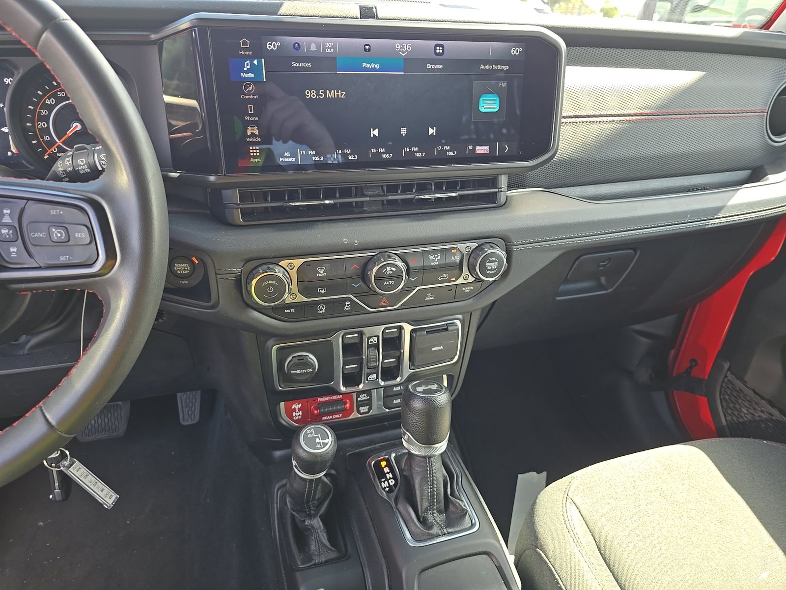 2024 Jeep Wrangler Rubicon AWD