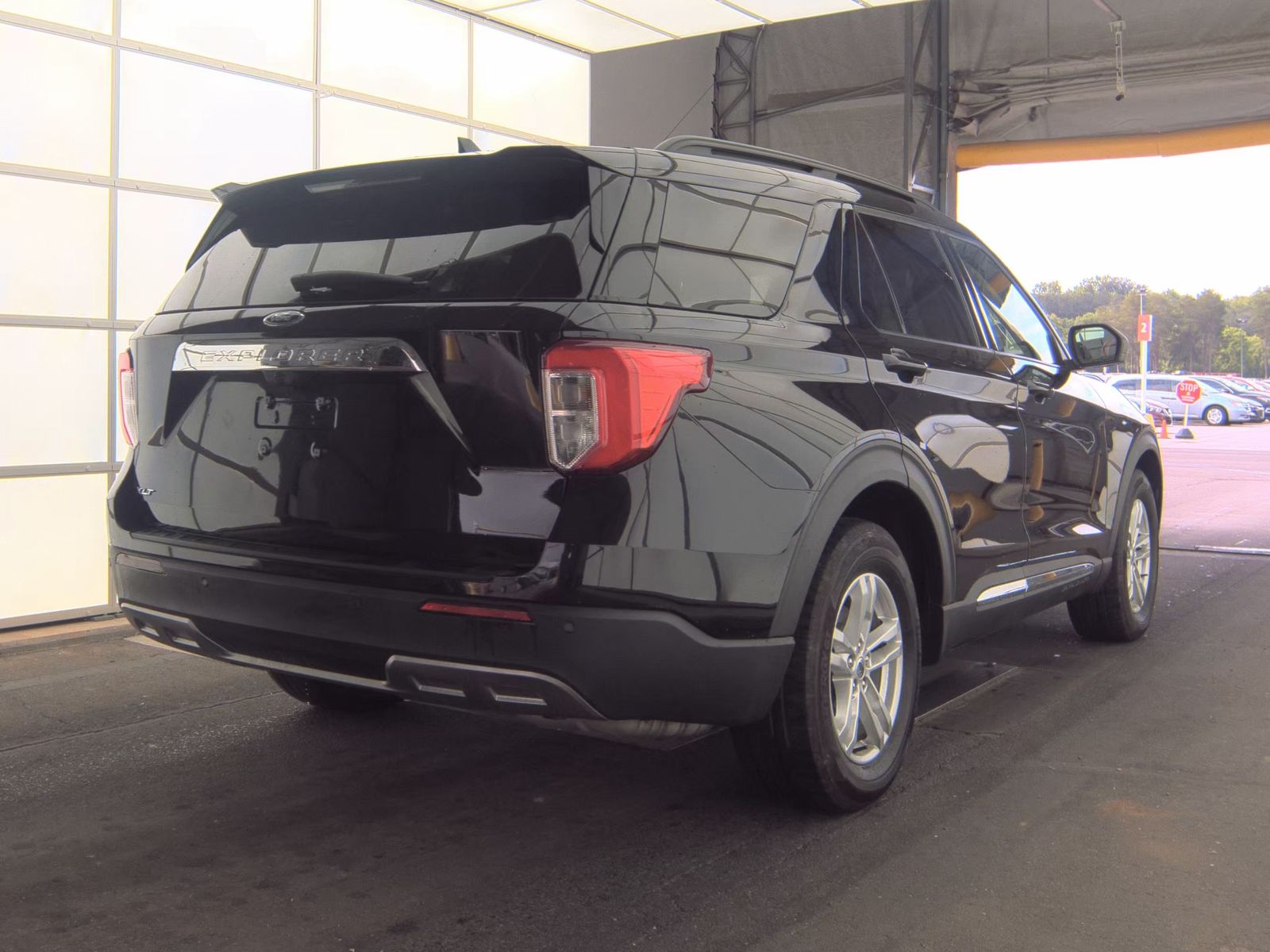 FORD EXPLORER - 6
