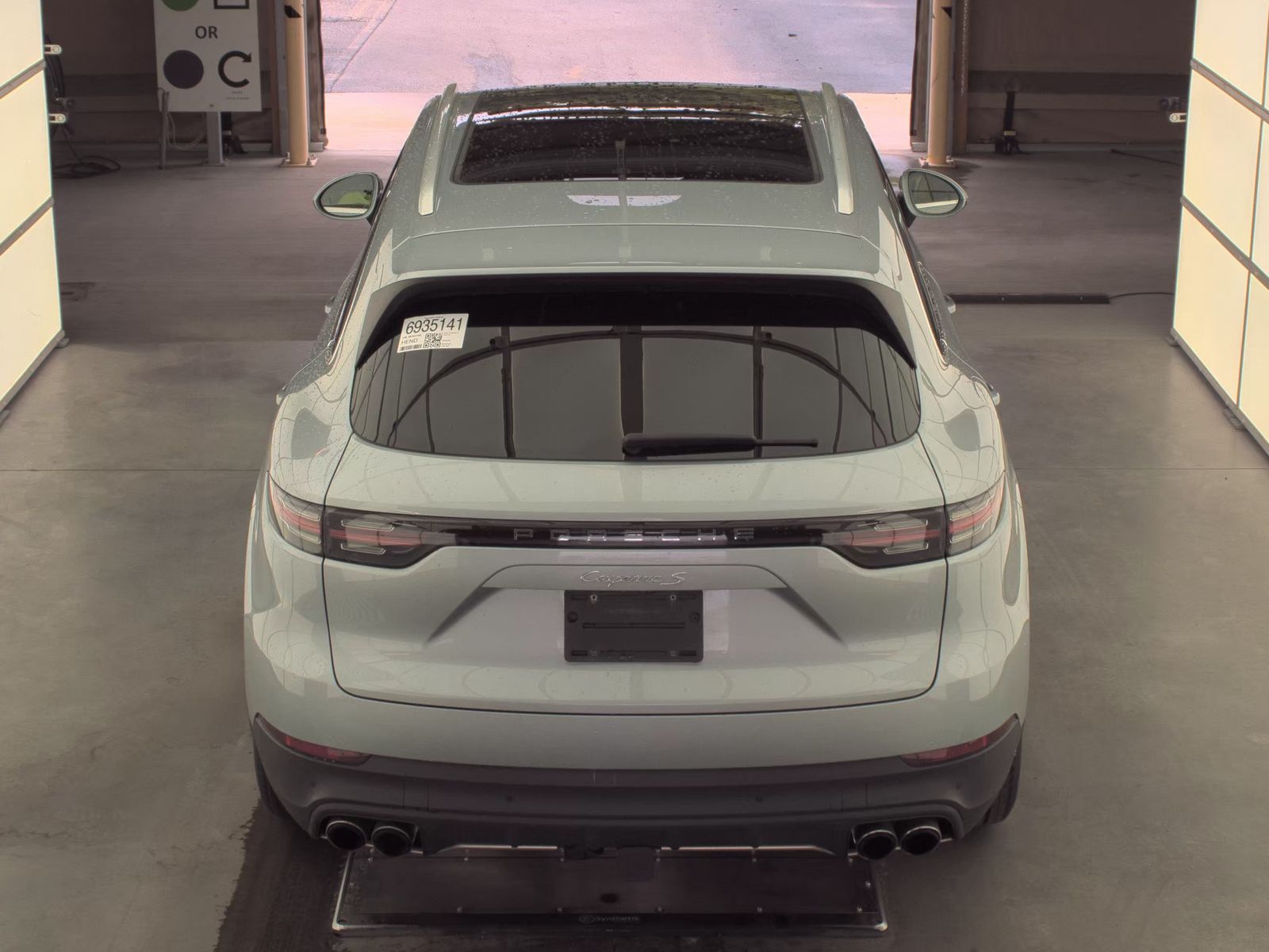 PORSCHE CAYENNE - 6