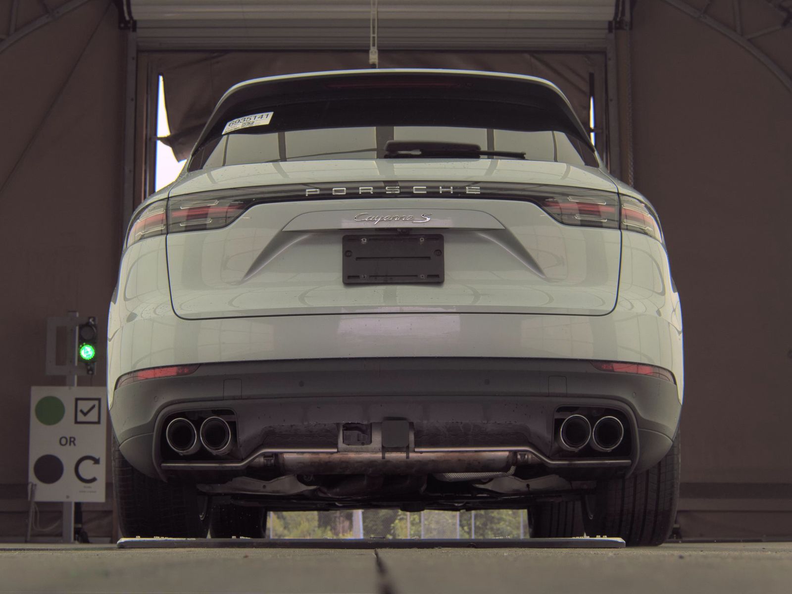 PORSCHE CAYENNE - 7