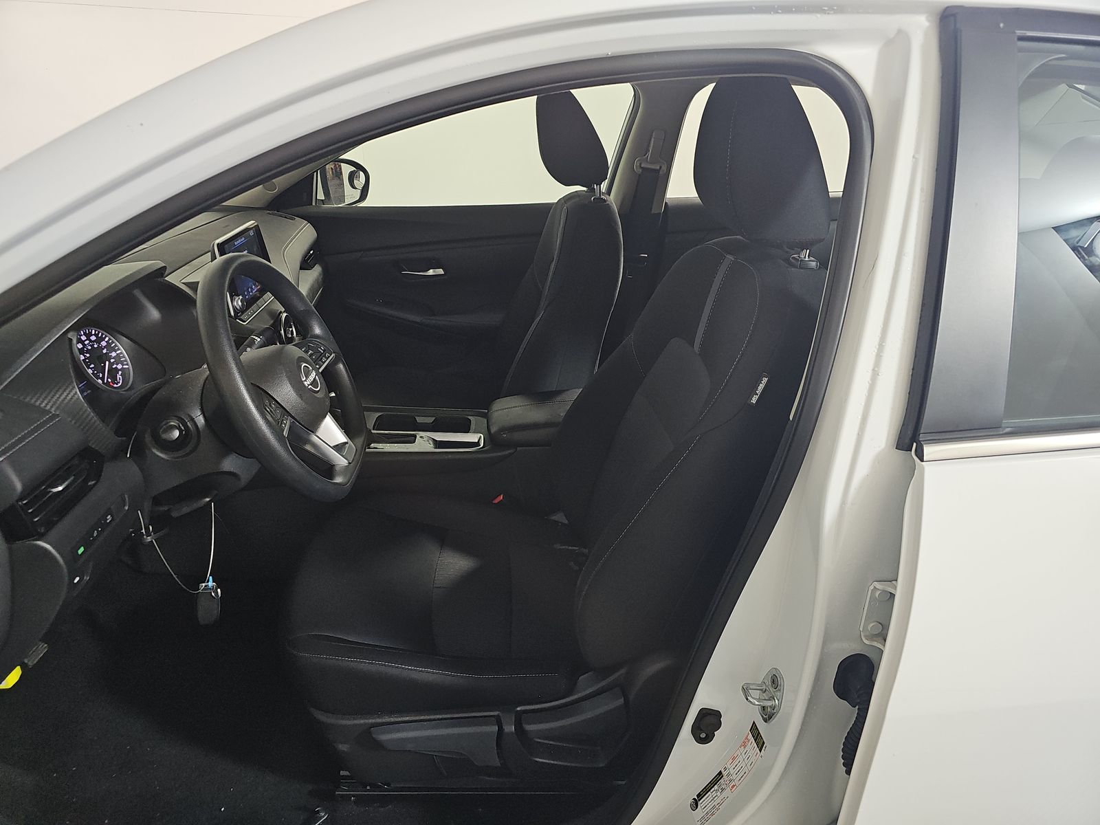 NISSAN SENTRA - 8