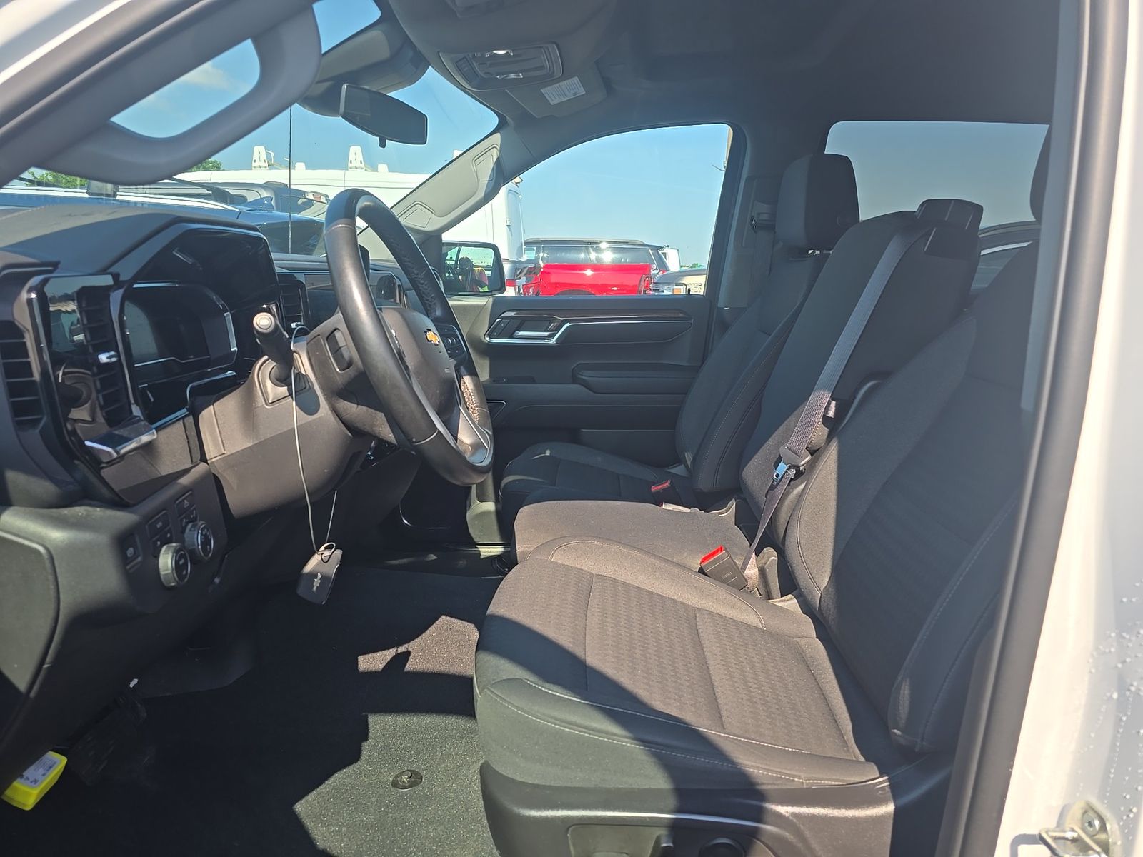 2023 Chevrolet Silverado 1500 LT AWD