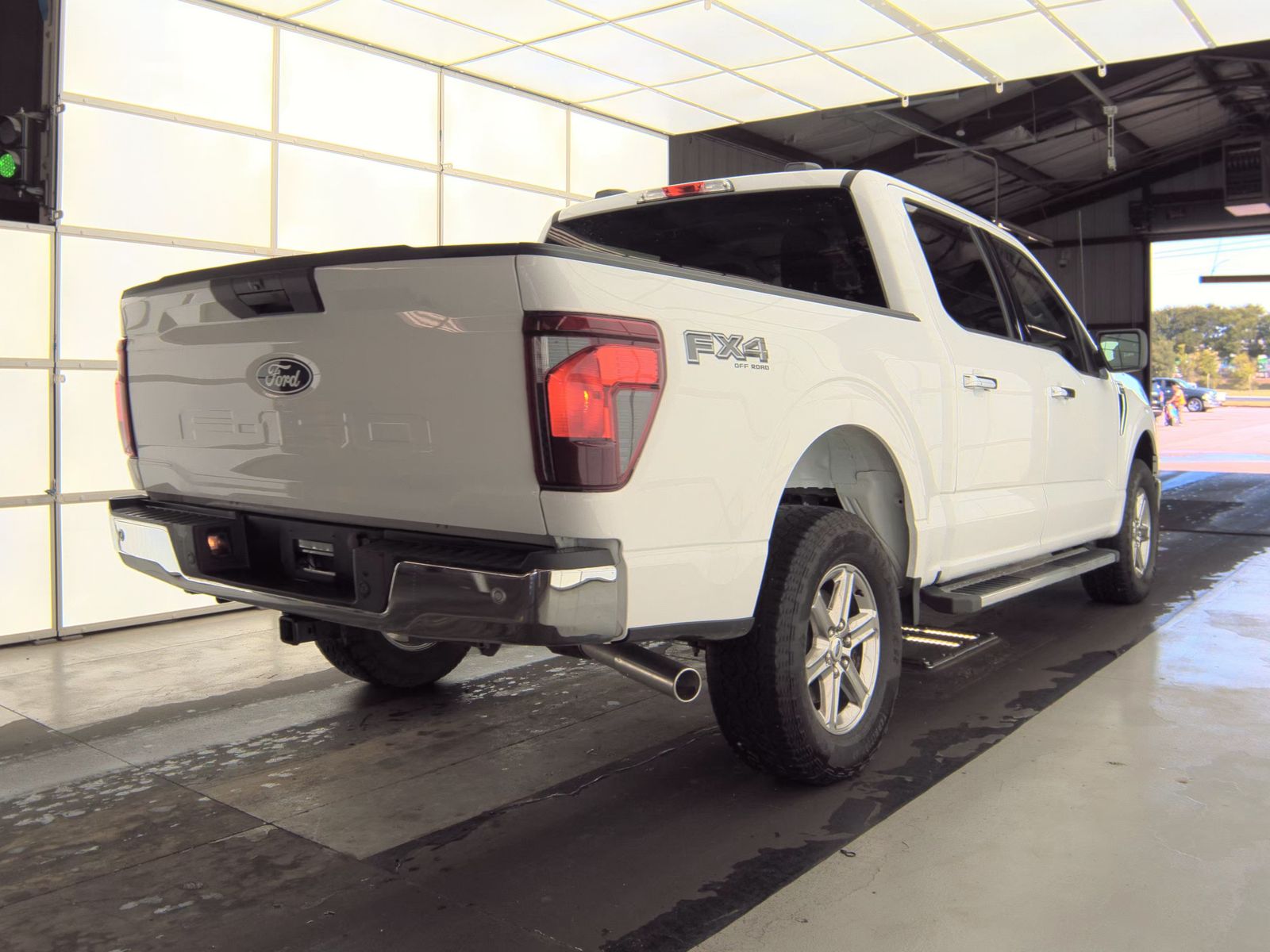 2025 Ford F-150 XLT AWD
