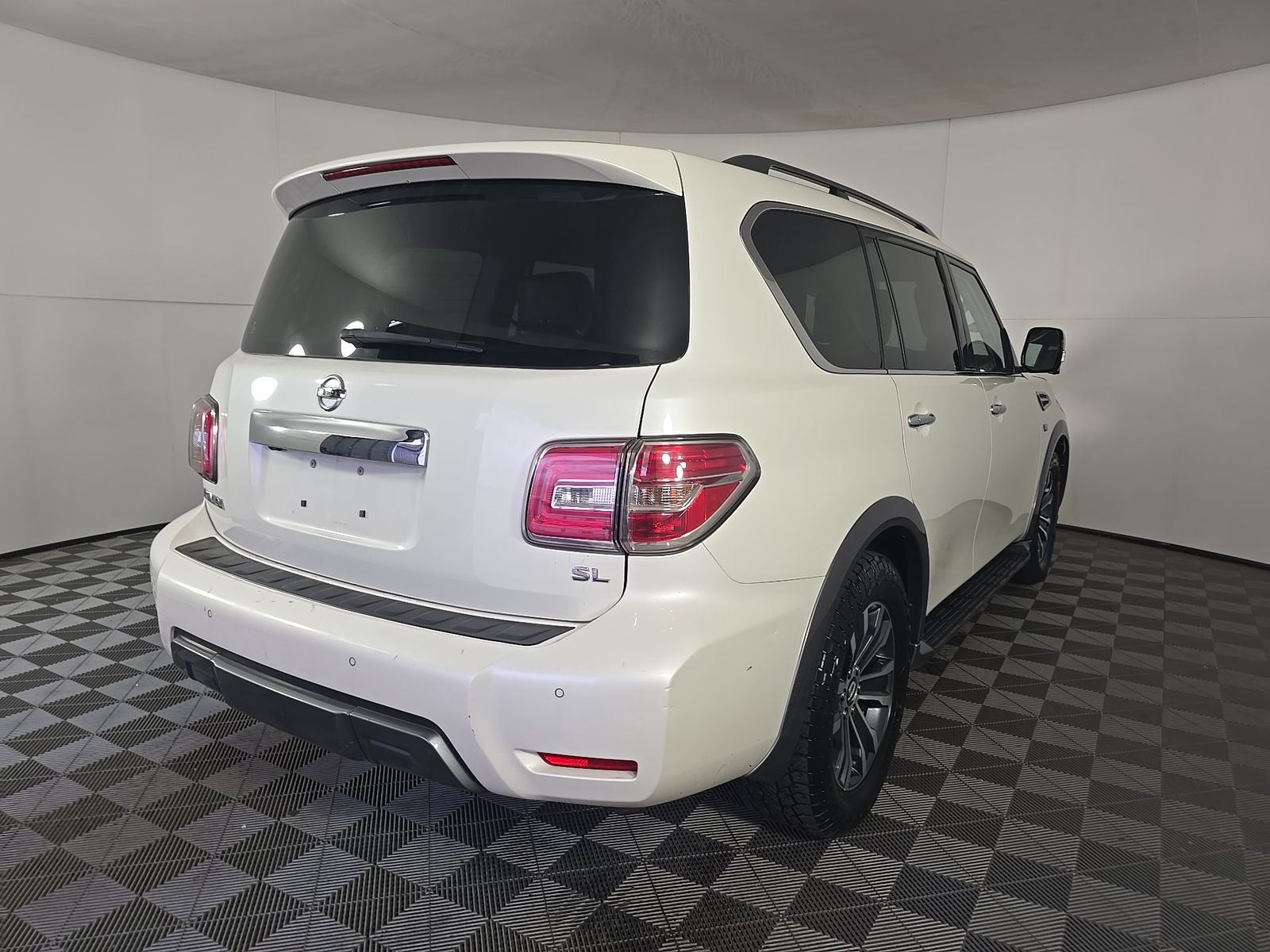 NISSAN ARMADA - 5