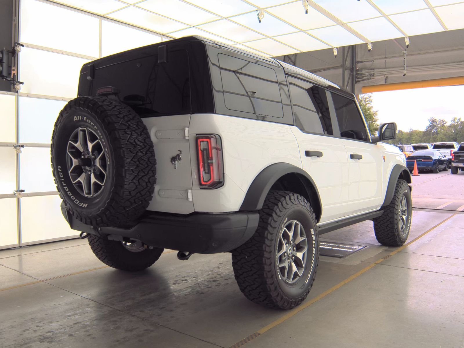 FORD BRONCO - 6