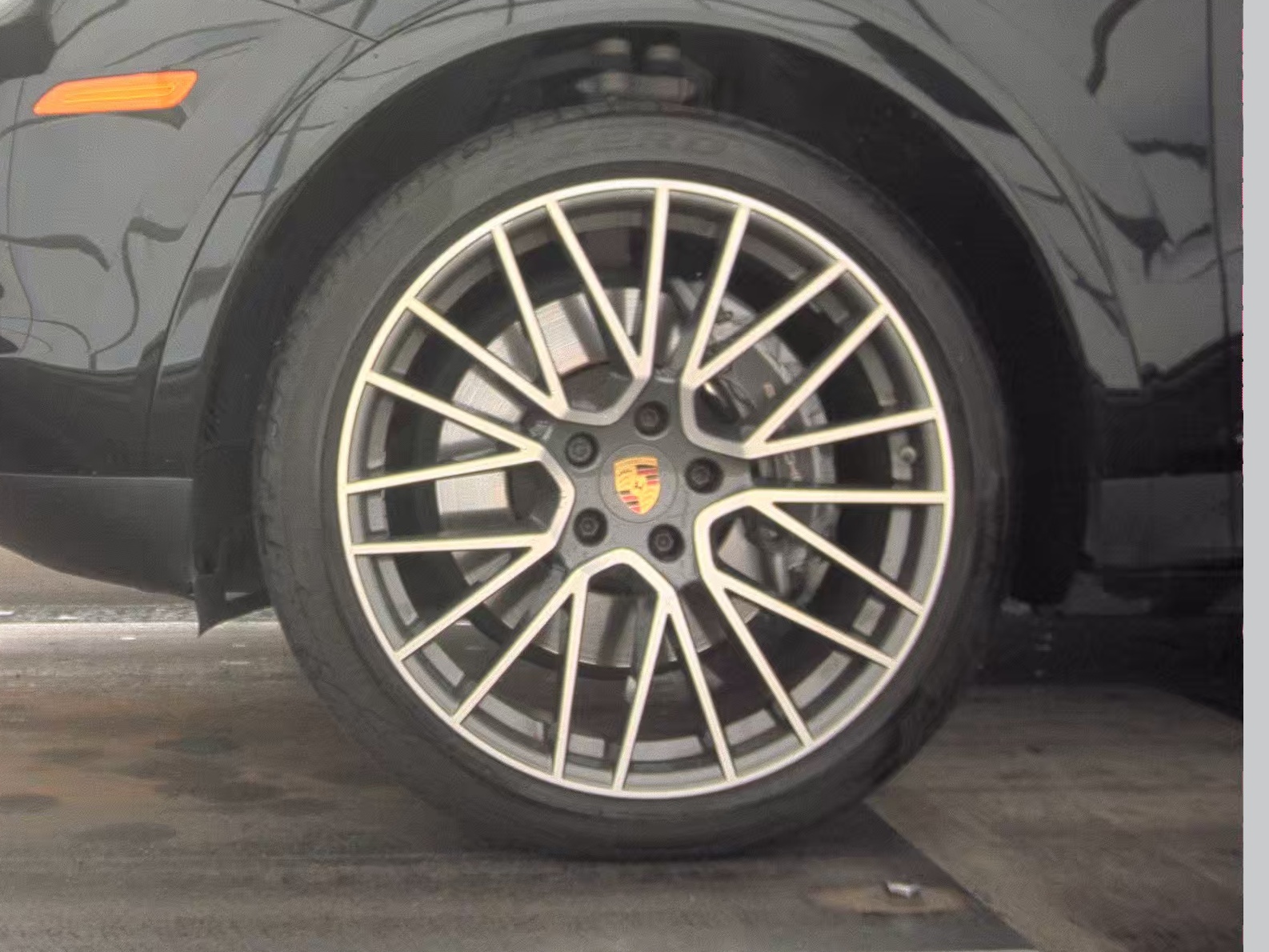 PORSCHE CAYENNE - 10