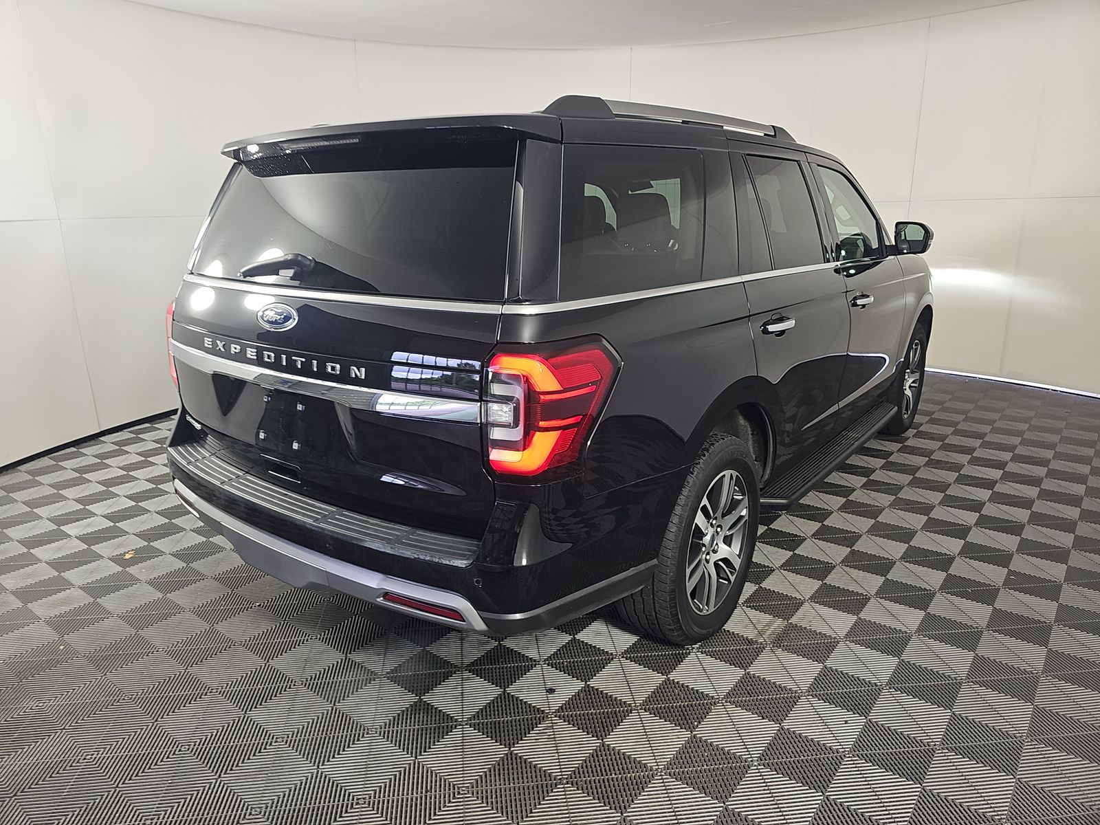 FORD EXPEDITION - 5