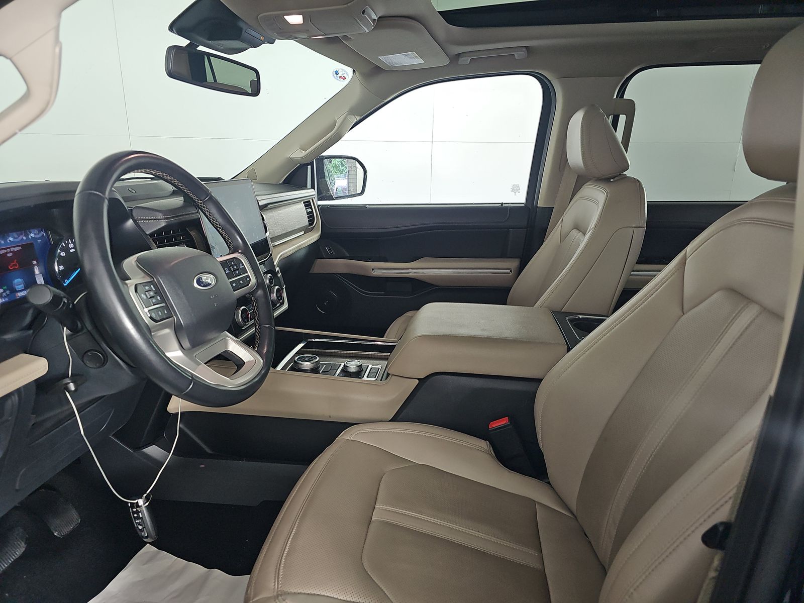 FORD EXPEDITION - 8