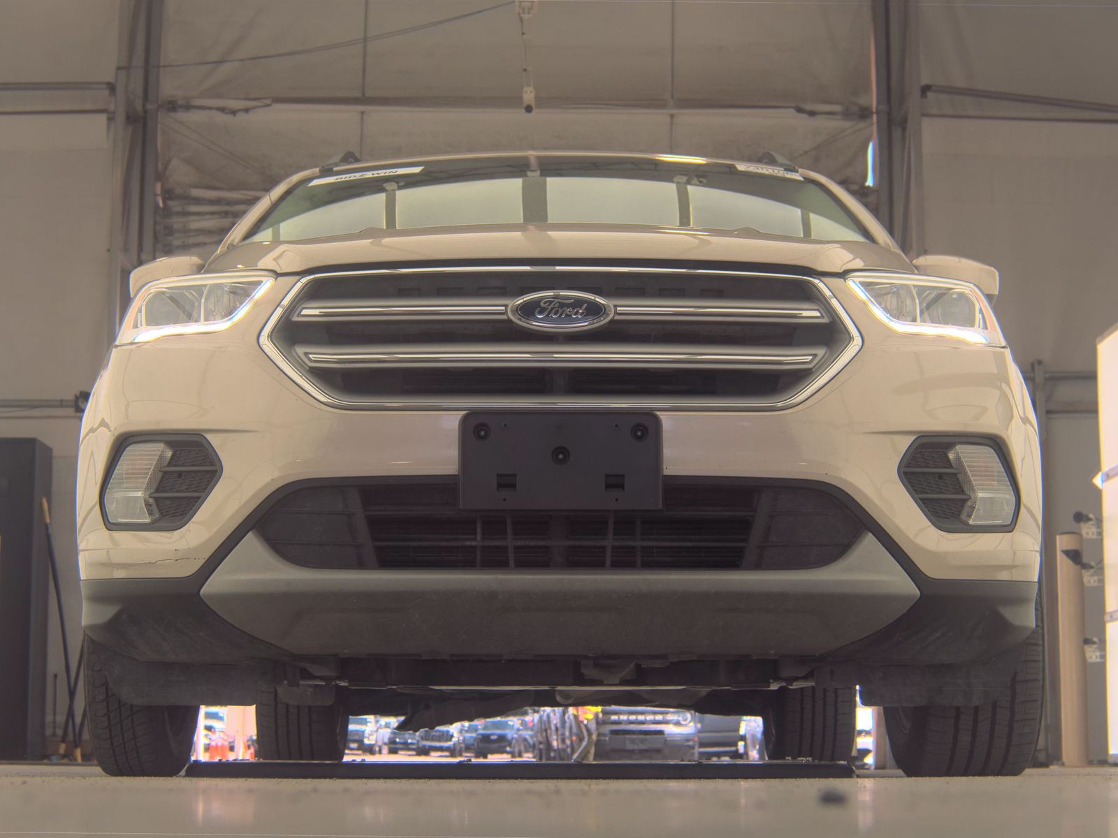 FORD ESCAPE - 4