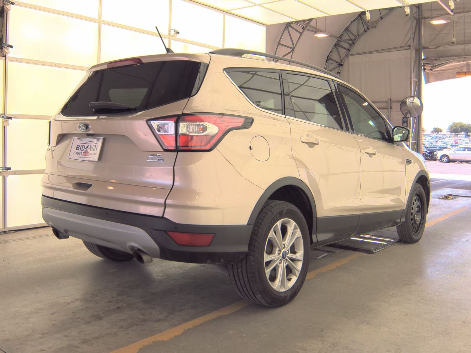FORD ESCAPE - 6