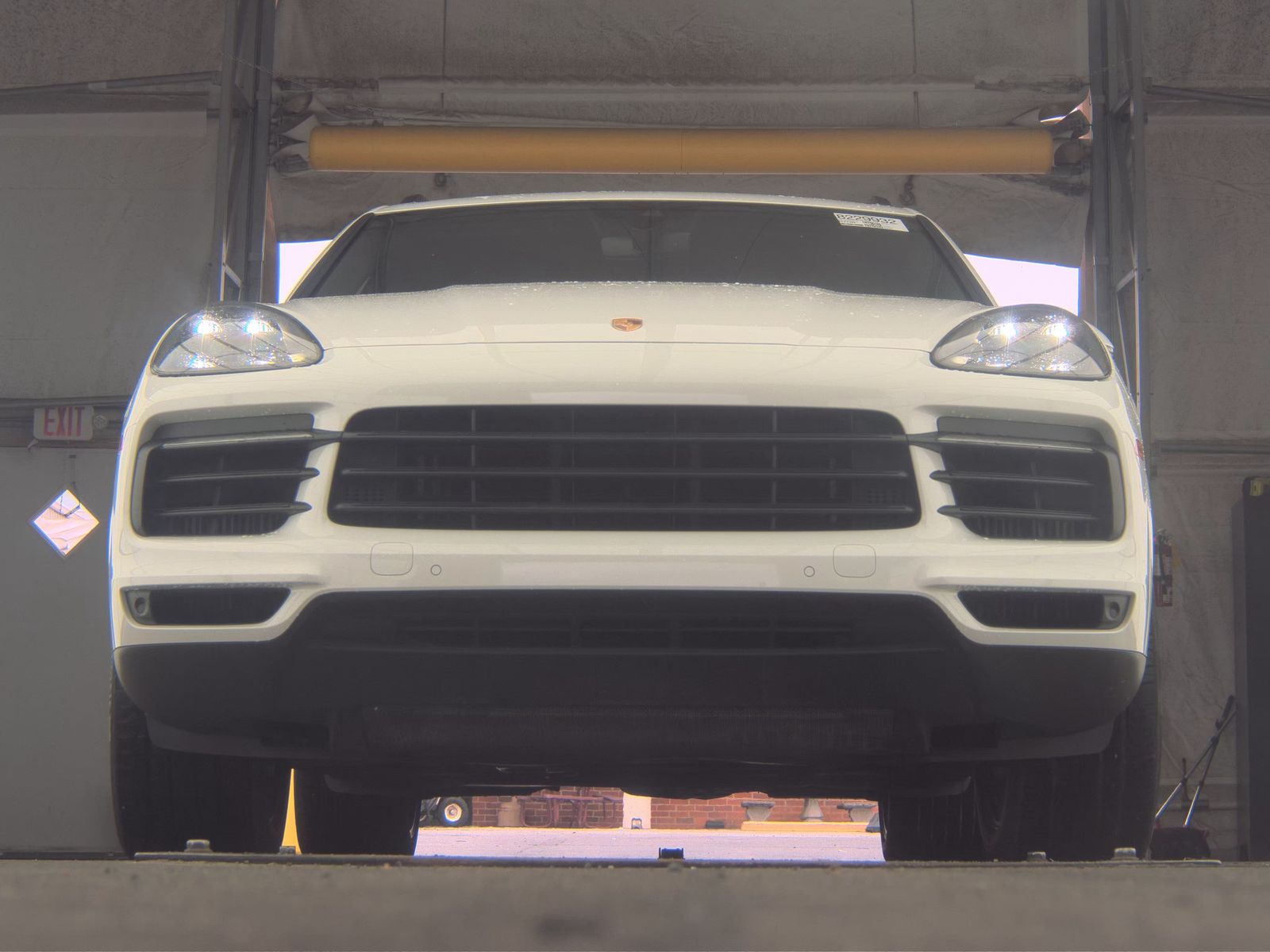PORSCHE CAYENNE - 4