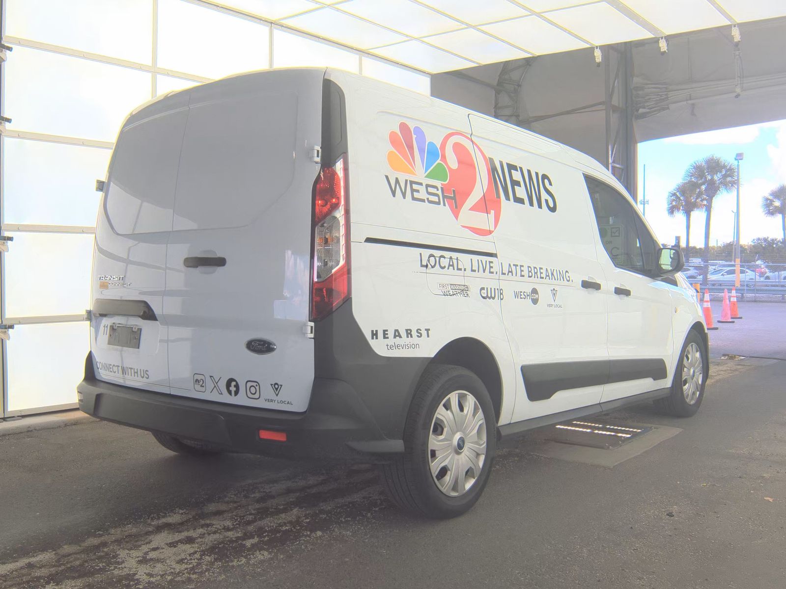 FORD TRANSIT CONNECT - 6