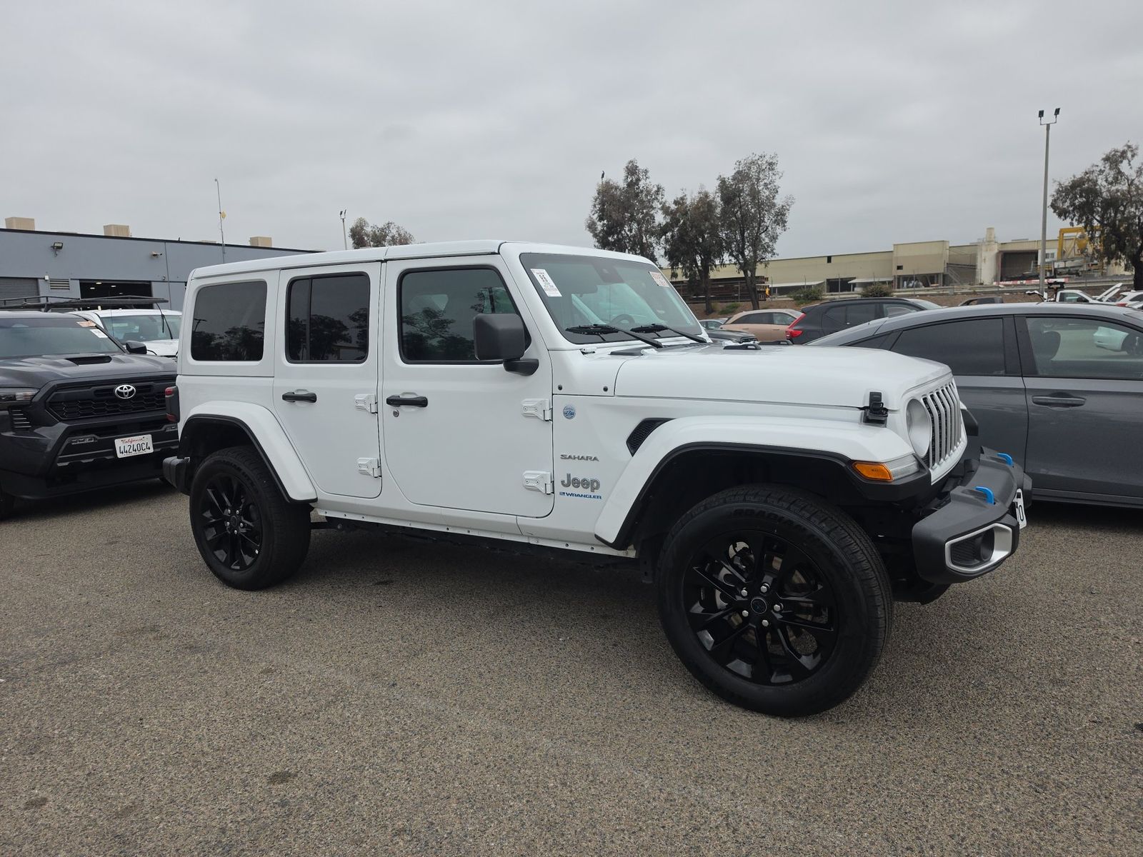 2024 Jeep Wrangler 4xe Sahara AWD