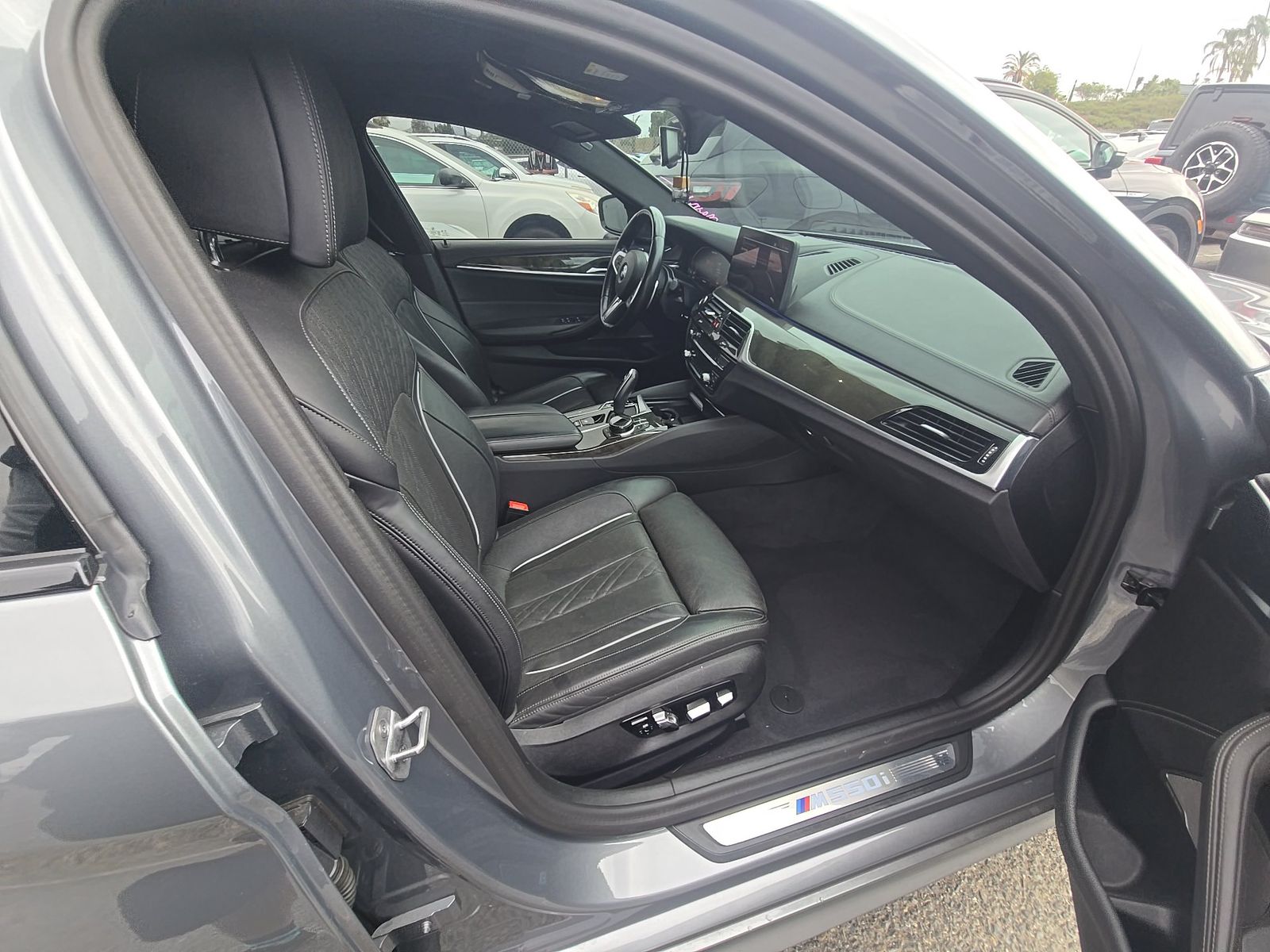 2023 BMW 5 Series M550i xDrive AWD