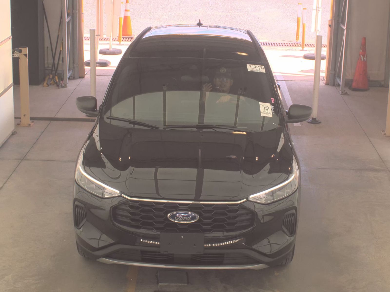 FORD ESCAPE - 3