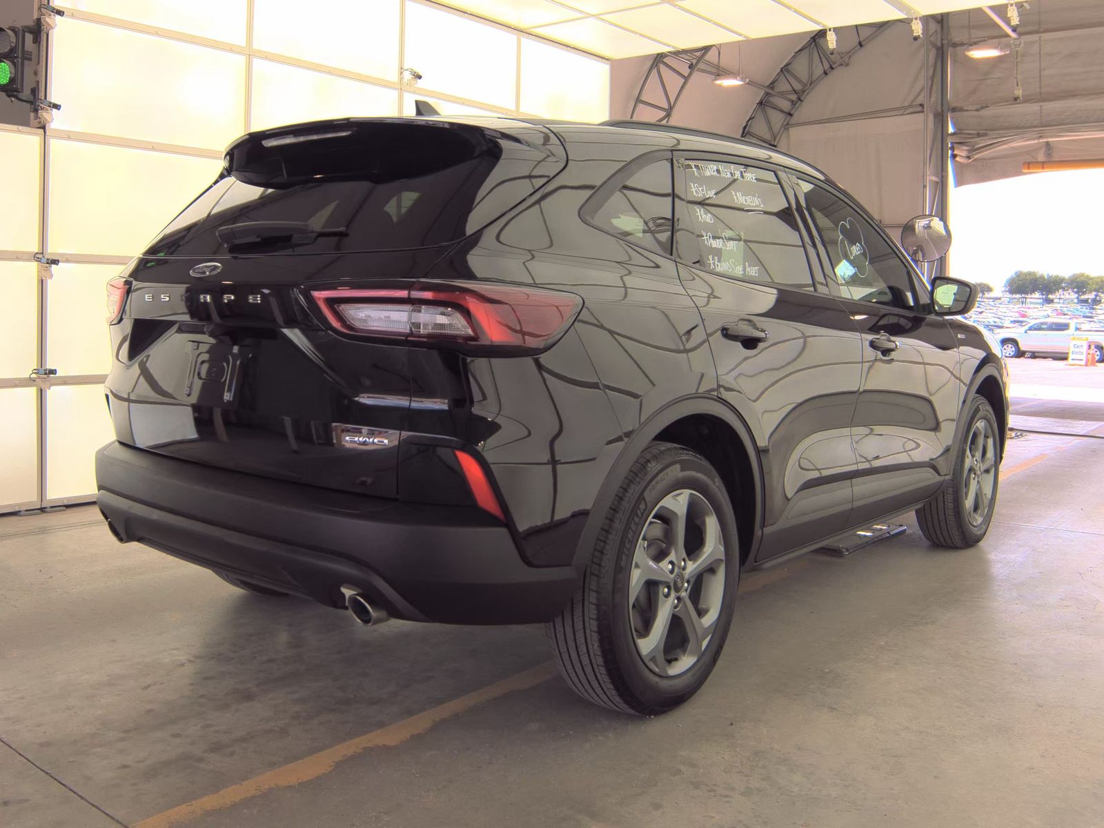 FORD ESCAPE - 6