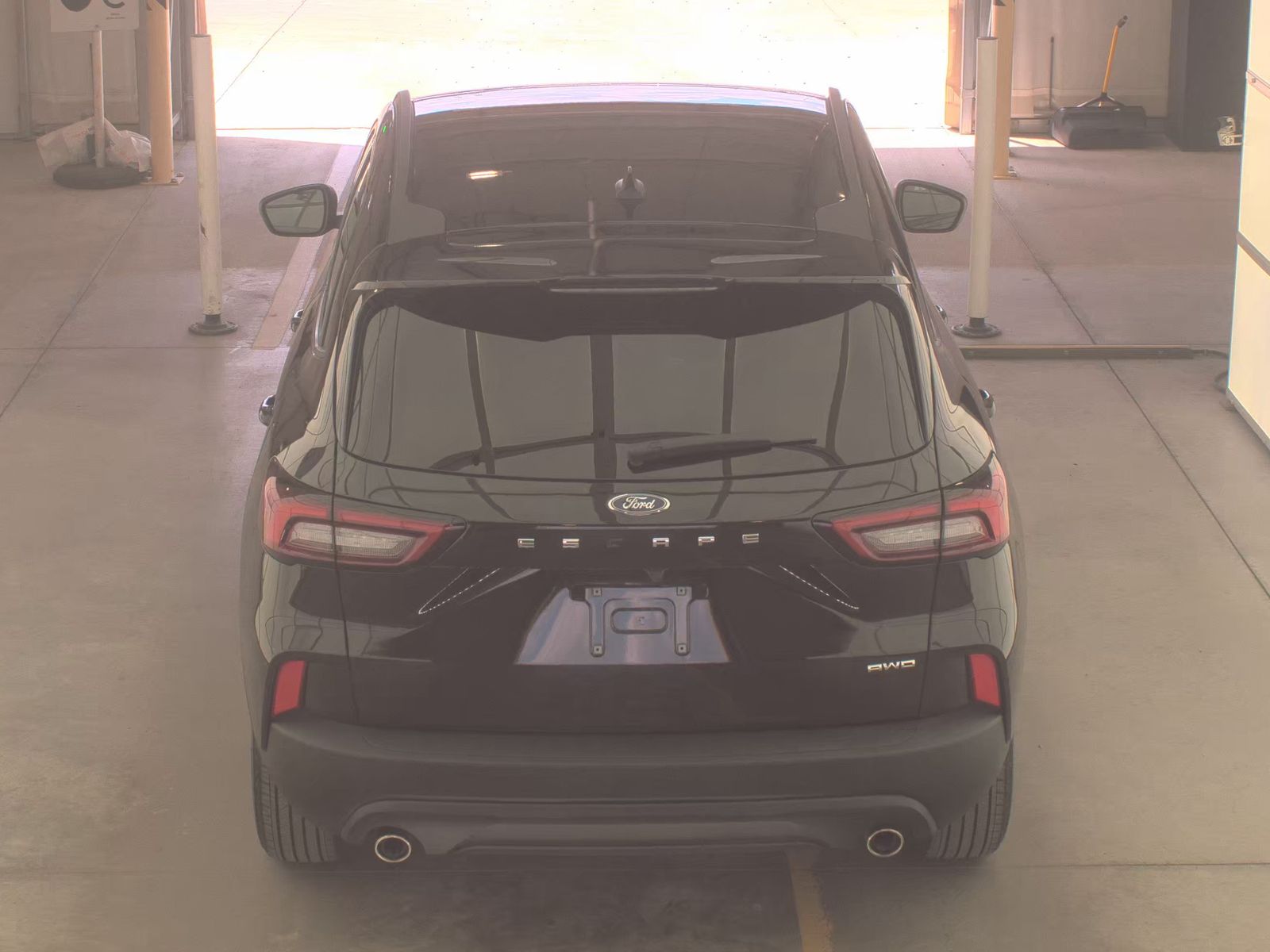 FORD ESCAPE - 7